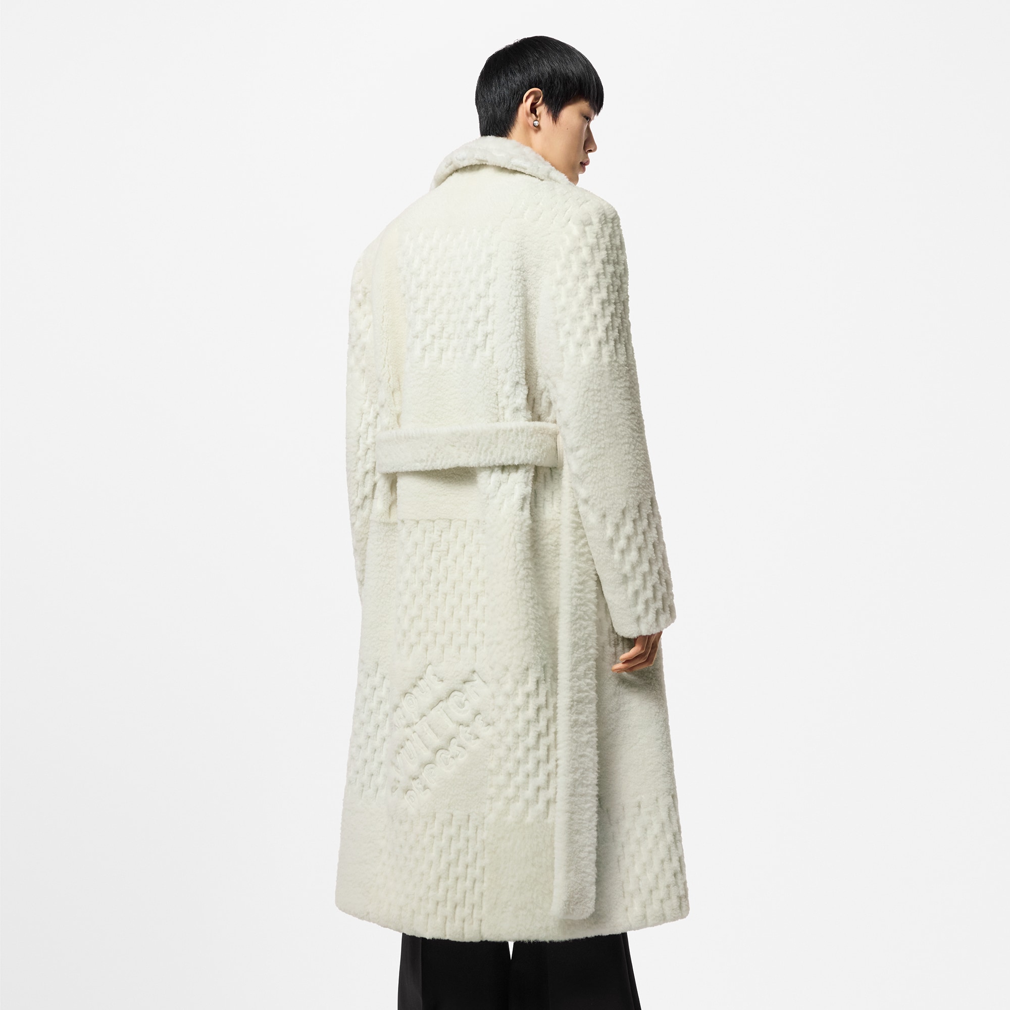 Abrigo de lana de oveja con cinturón (Bajo pedido)  Hombre Prêt-à-Porter Cazadoras y abrigos | LOUIS VUITTON (Zoom de producto)
