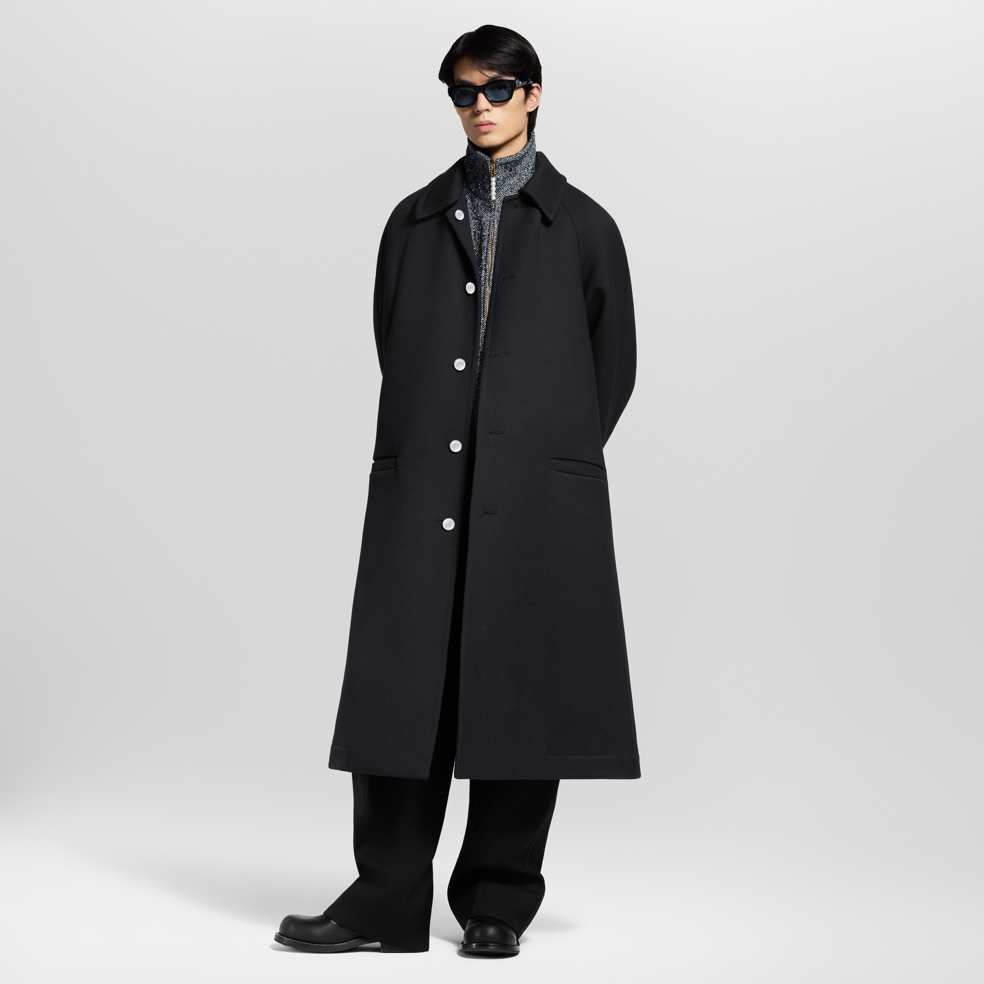 Abrigo oversize de botonadura sencilla  Hombre Prêt-à-Porter Cazadoras y abrigos | LOUIS VUITTON (Zoom de producto)