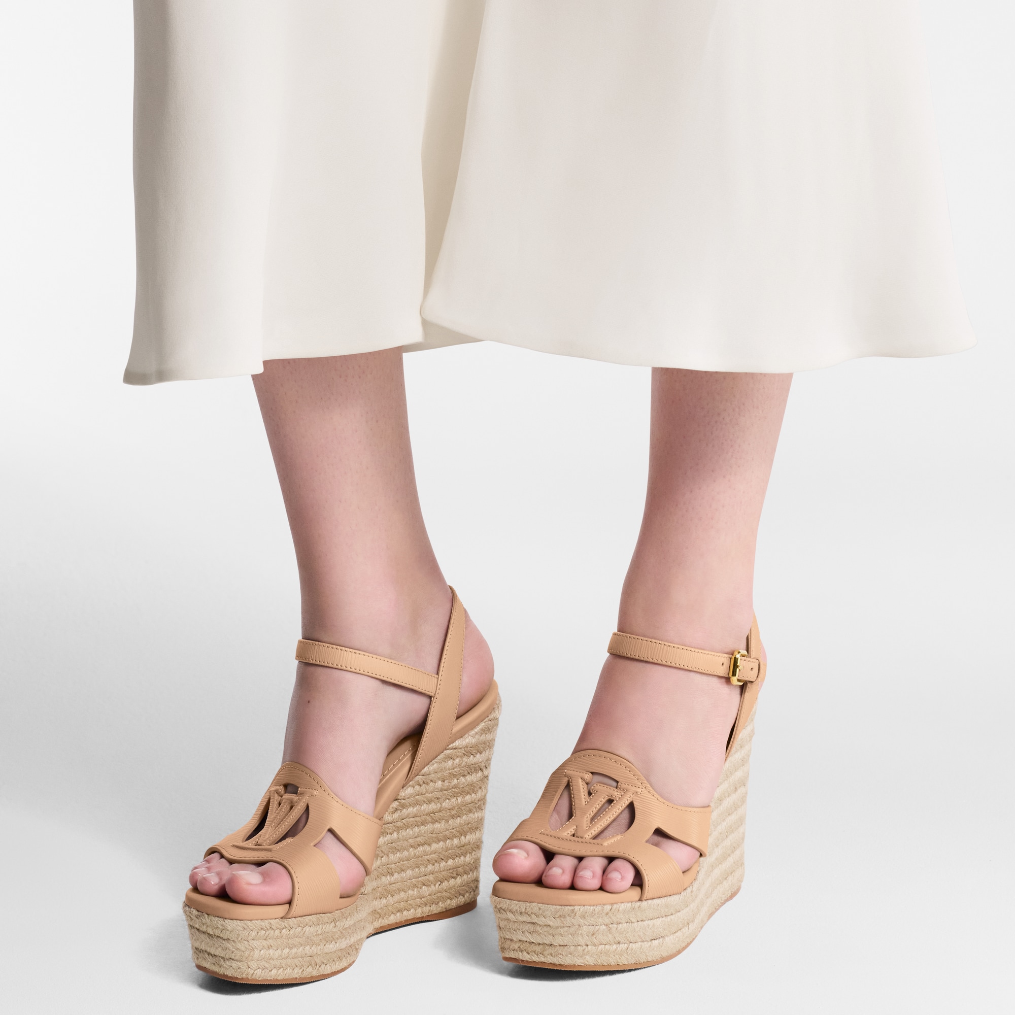 Alpargata con cuña LV Isola  Mujer Zapatos Sandalias y alpargatas | LOUIS VUITTON (Zoom de producto)