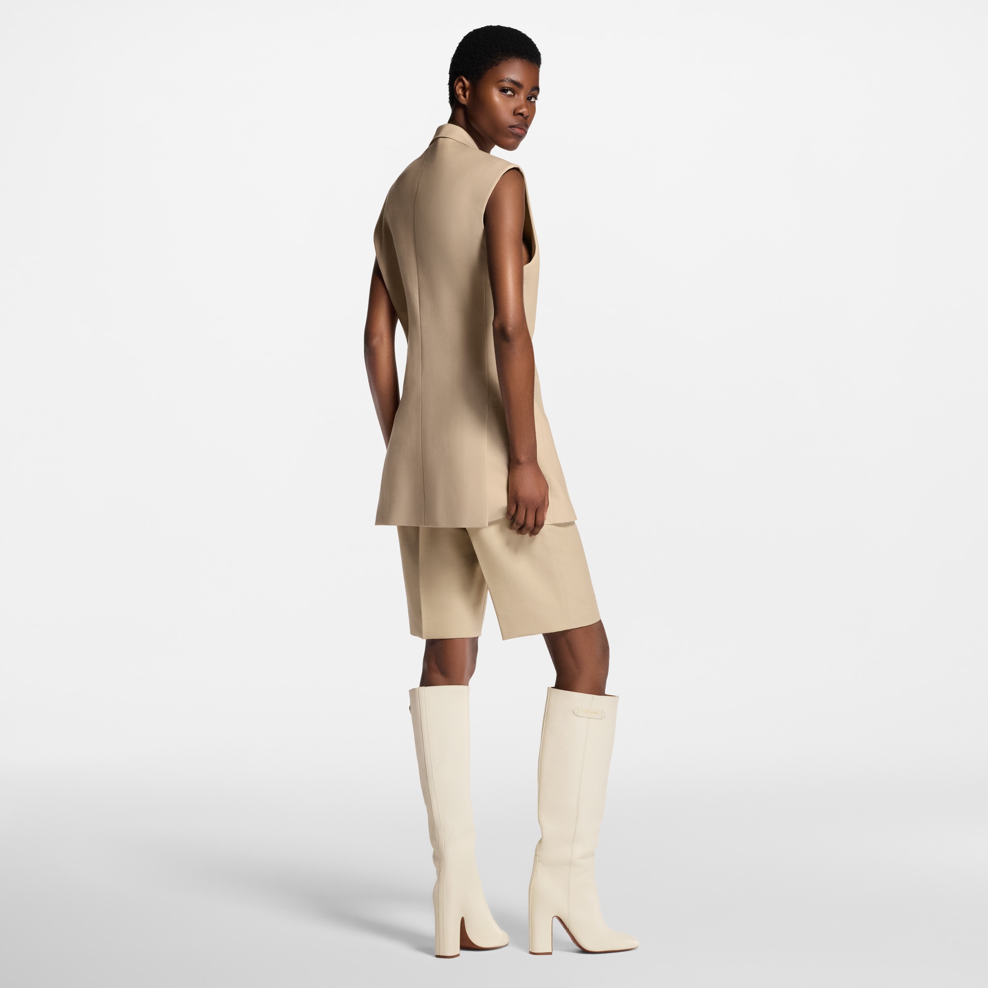 Americana sin mangas Monogram  Mujer Prêt-à-Porter Abrigos y chaquetas | LOUIS VUITTON (Zoom de producto)