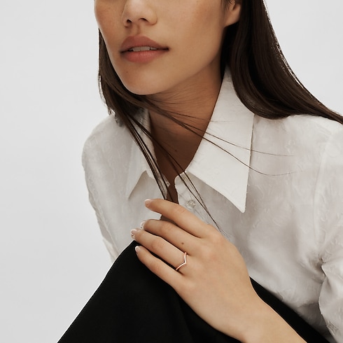 Anillo LV Diamonds V de oro rosa Joyería Categorías Wedding Bands | LOUIS VUITTON (Zoom de producto)