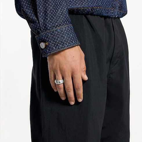 Anillo Monogram Flower S00 Hombre Accesorios Todos los accesorios | LOUIS VUITTON (Zoom de producto)