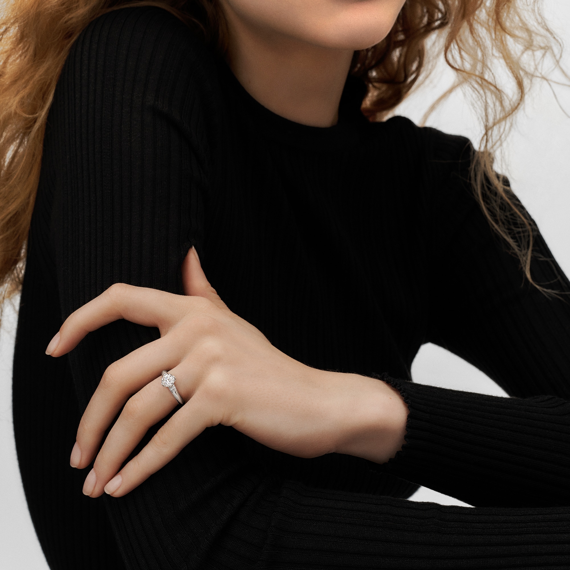 Anillo solitario LV Diamonds de talla brillante  Joyería Colecciones LV Diamonds | LOUIS VUITTON (Zoom de producto)