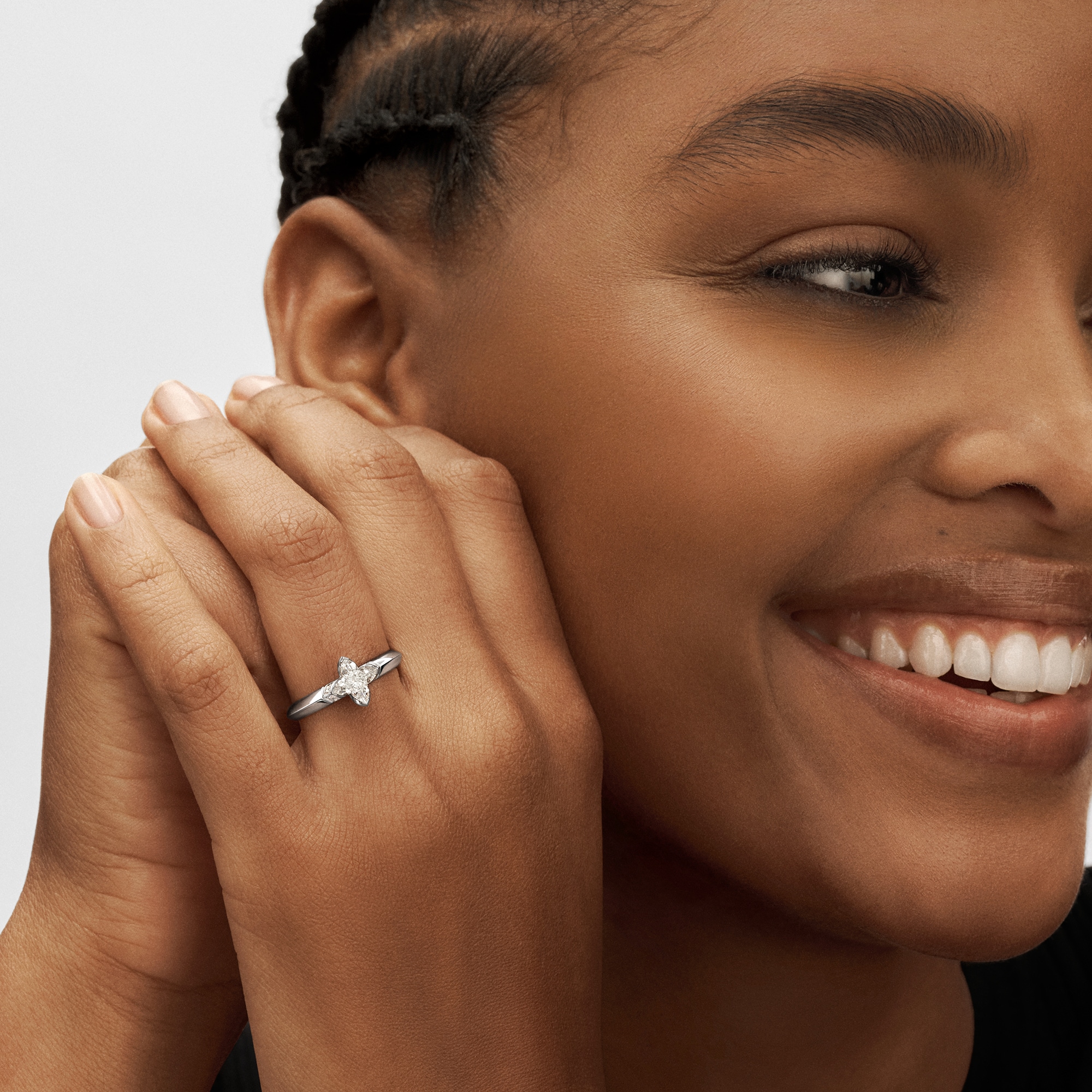 Anillo solitario LV Diamonds, talla LV Monogram Star  Joyería Colecciones LV Diamonds | LOUIS VUITTON (Zoom de producto)