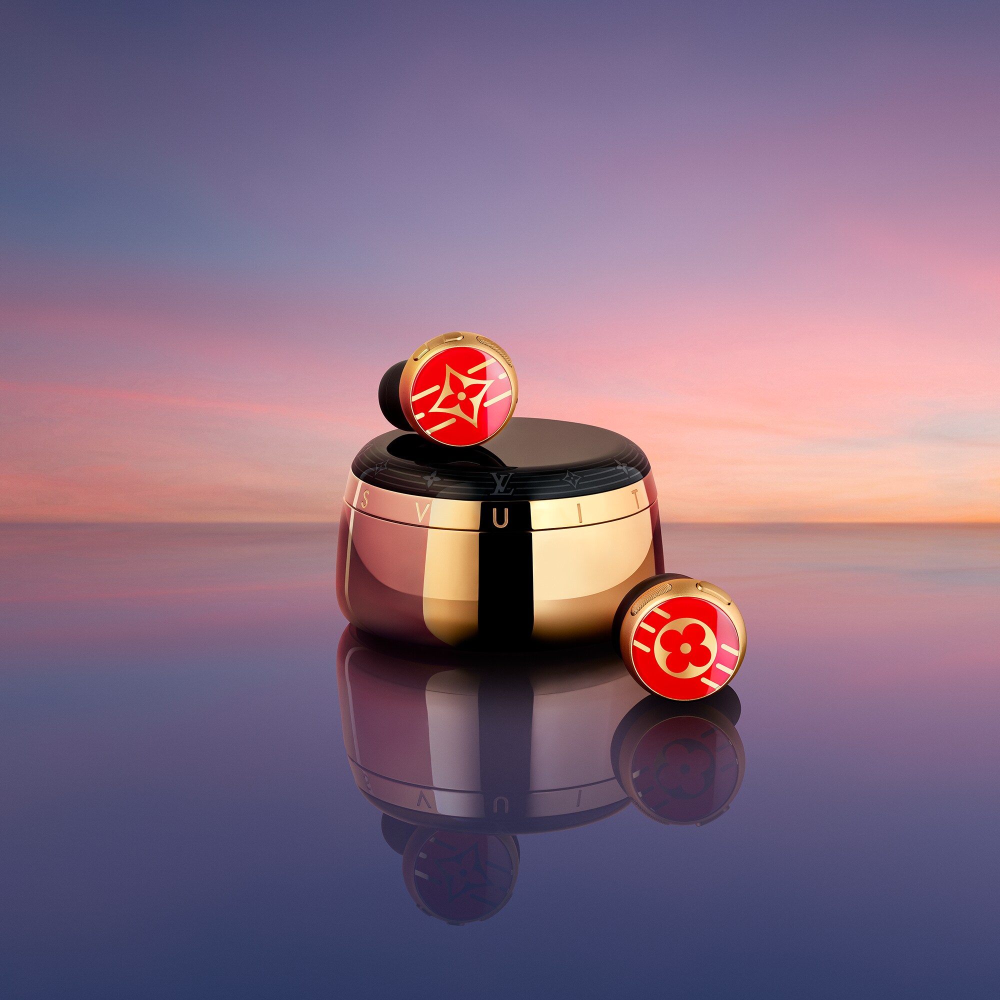 Auriculares Louis Vuitton Horizon Light Up - Rojo  Baúles, Viaje y Hogar Accesorios tecnológicos Audio, relojes conectados y accesorios | LOUIS VUITTON (Zoom de producto)