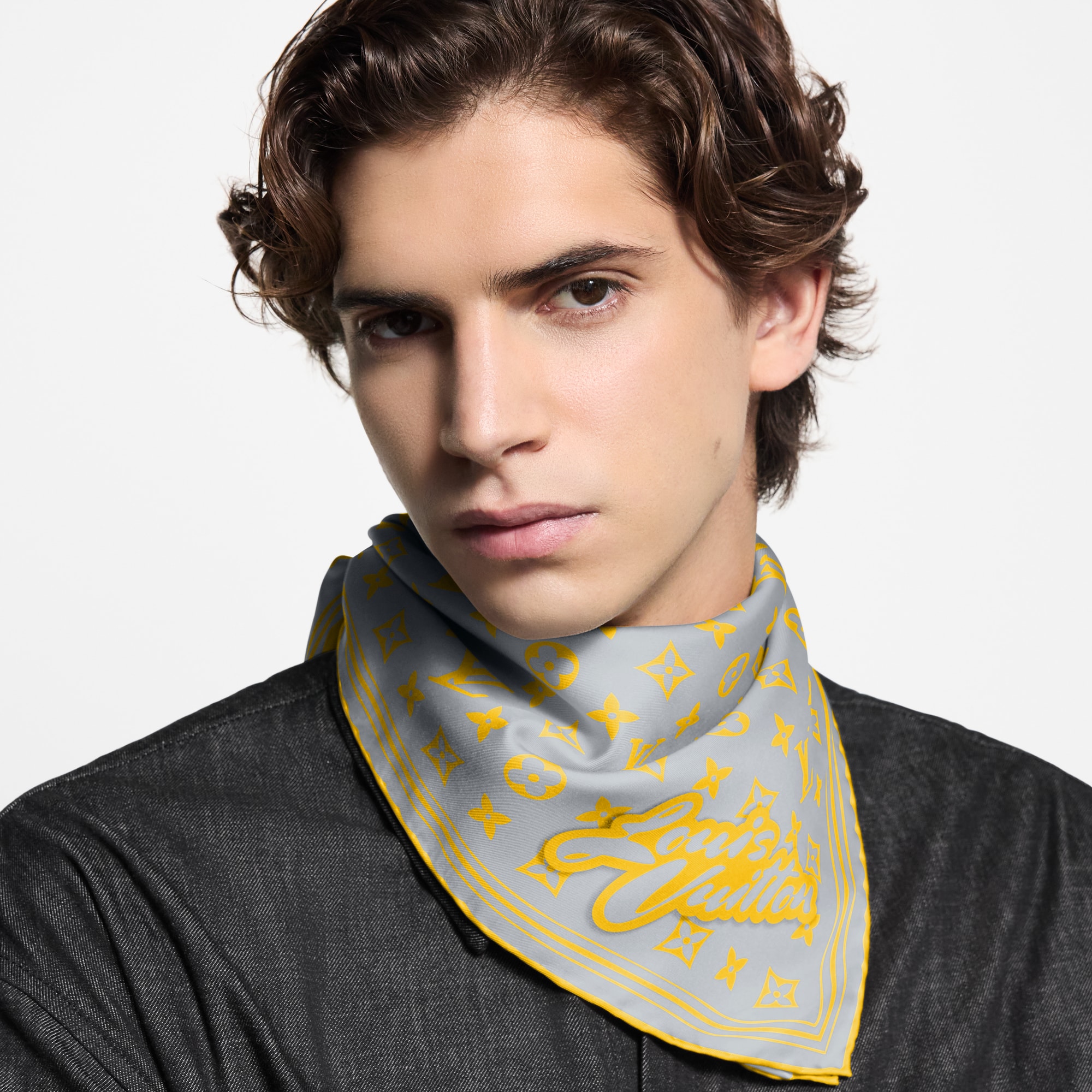 Bandana Monogram Glow S00 Hombre Accesorios Seda y bandanas | LOUIS VUITTON (Zoom de producto)