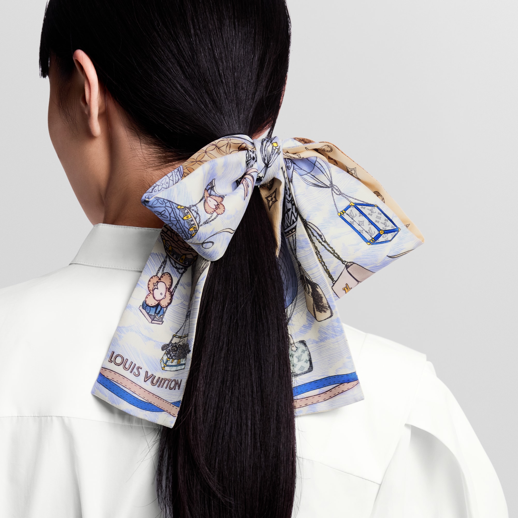 Bandana Up and Away S00 Mujer Accesorios Pañuelos de seda y bandanas | LOUIS VUITTON (Zoom de producto)