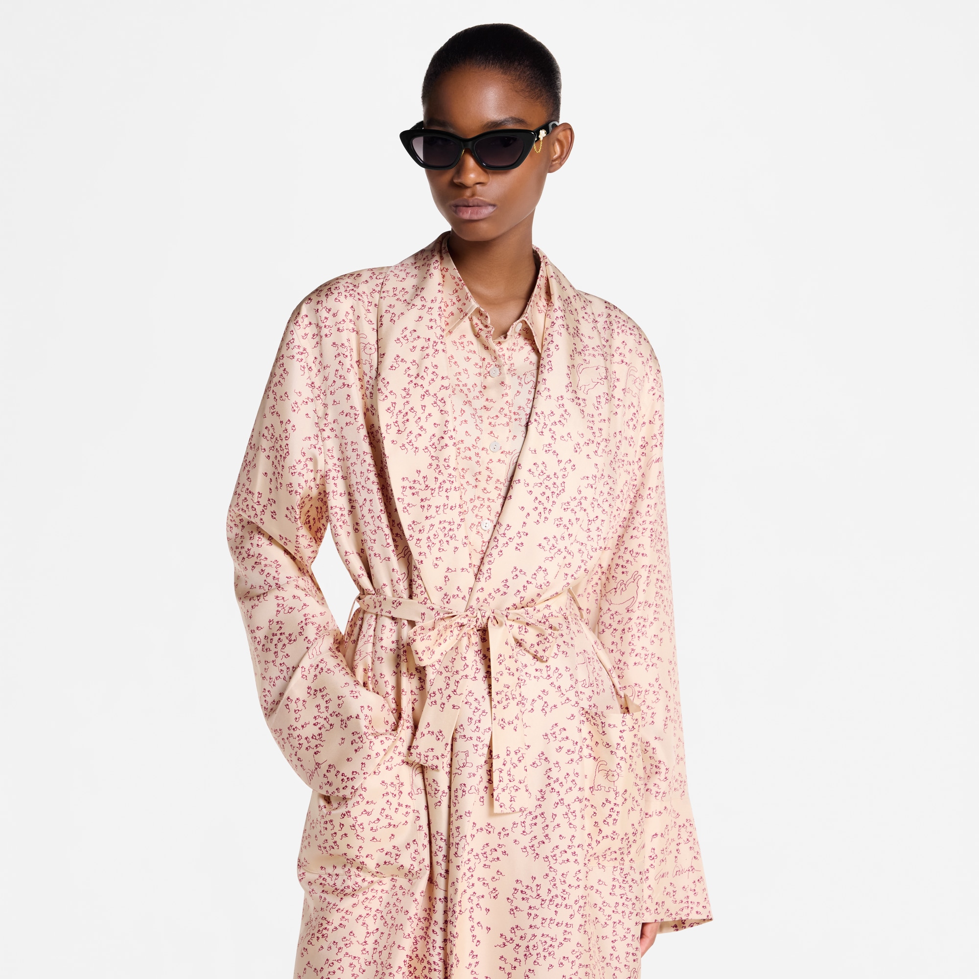 Bata con estampado de gatos y ratones  Mujer Prêt-à-Porter Abrigos y chaquetas | LOUIS VUITTON (Zoom de producto)