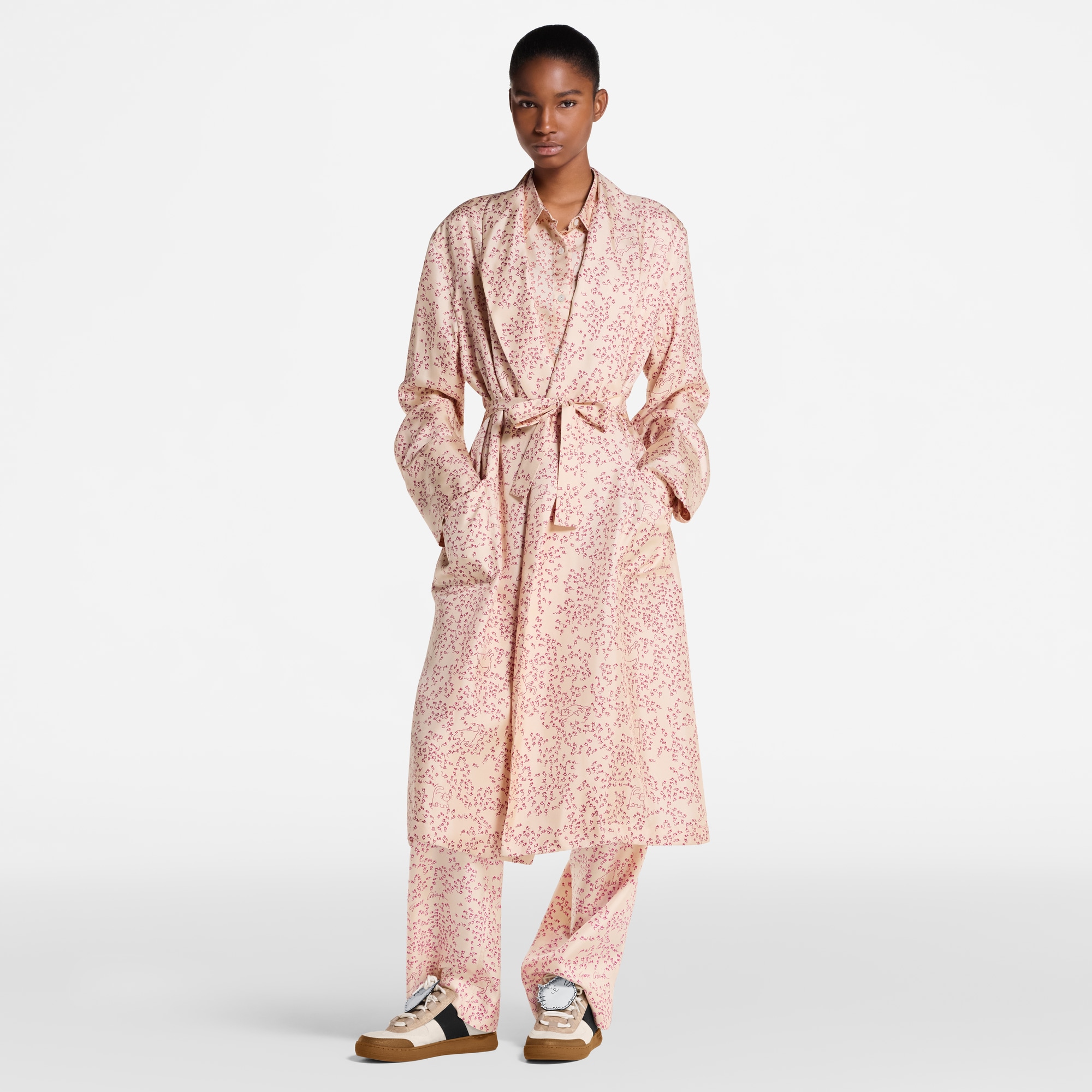 Bata con estampado de gatos y ratones  Mujer Prêt-à-Porter Abrigos y chaquetas | LOUIS VUITTON (Zoom de producto)