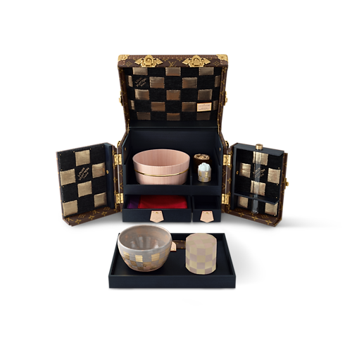 Baúl Cérémonie Matcha Lona Monogram Baúles, Viaje y Hogar Baúles y Cofres Baúles excepcionales | LOUIS VUITTON (Zoom de producto)