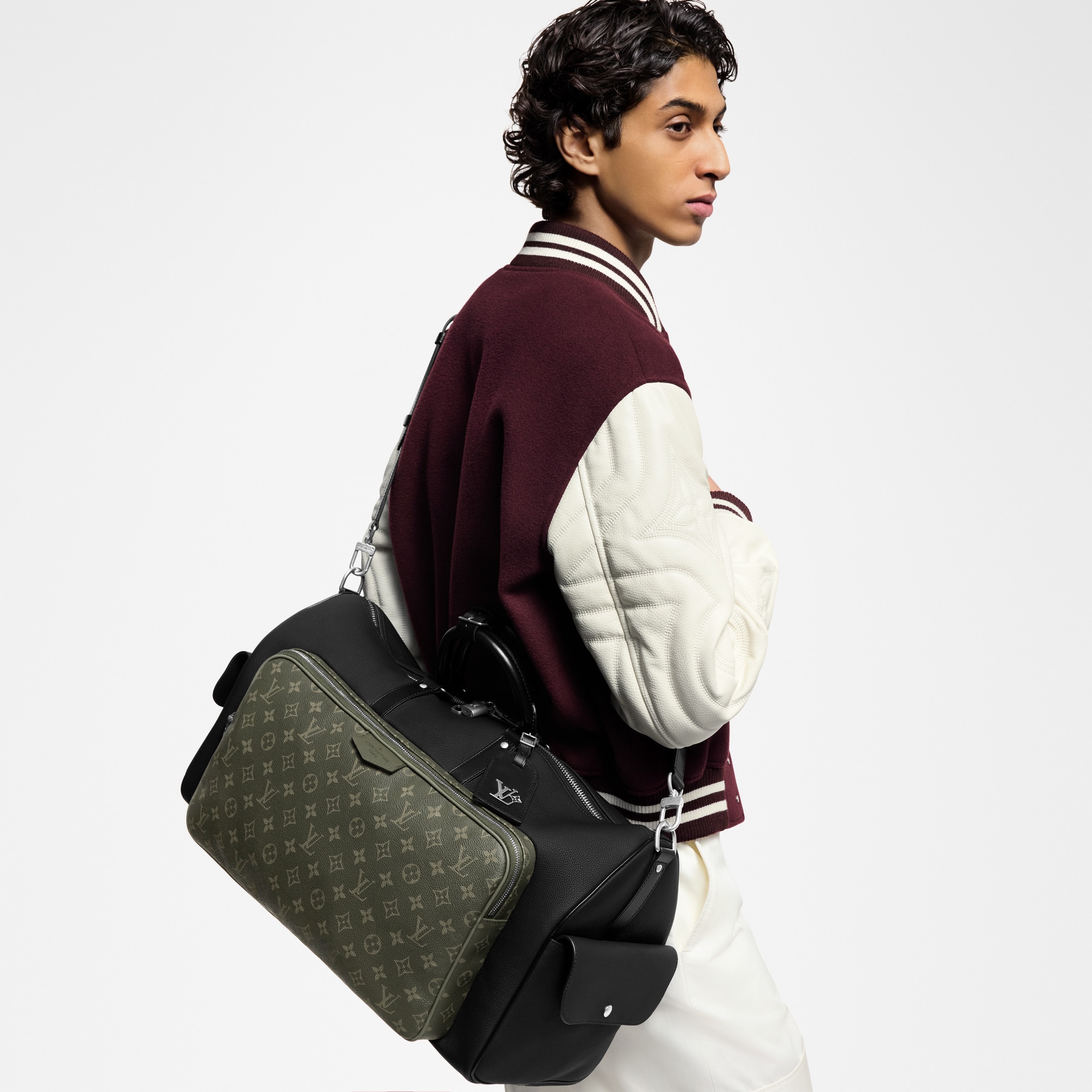 Bolsa de viaje Keepall 50 con bandolera Otros pieles Hombre Bolsos All Collections | LOUIS VUITTON (Zoom de producto)