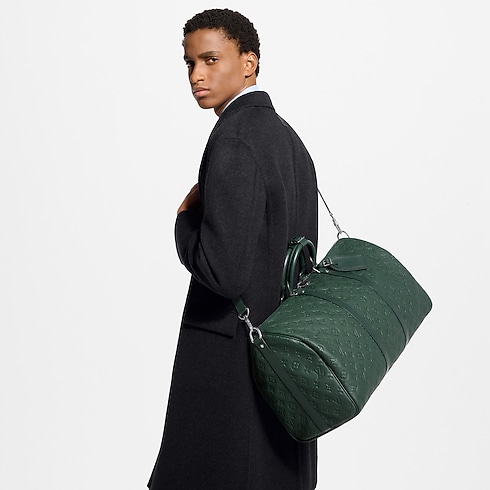 Bolsa de viaje Keepall 50 con bandolera Taurillon Monogram Hombre Viaje Bolsos de viaje | LOUIS VUITTON (Zoom de producto)