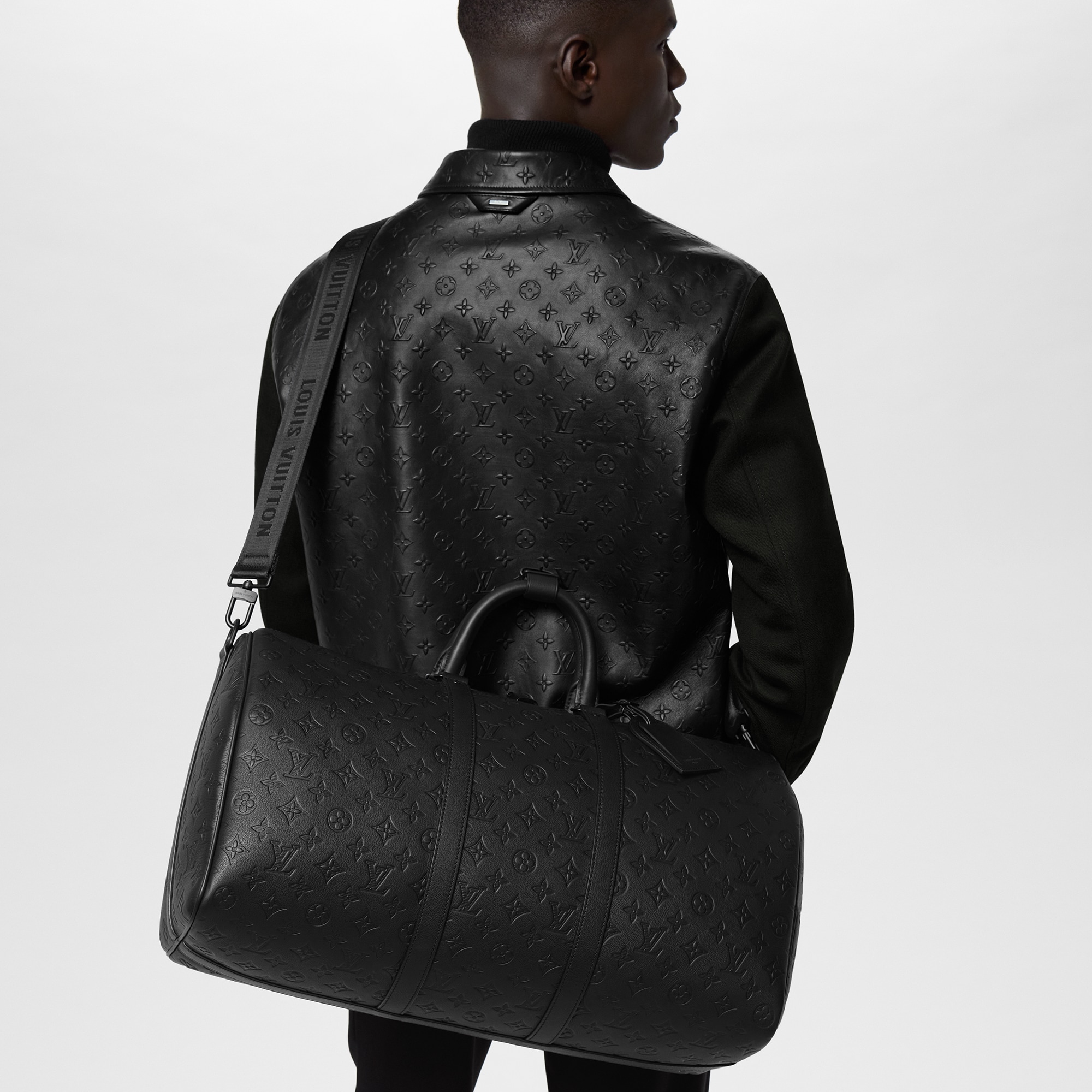 Bolsa de viaje Keepall 50 con bandolera Sombra Monogram Hombre Discontinued Product Obs 11 | LOUIS VUITTON (Zoom de producto)