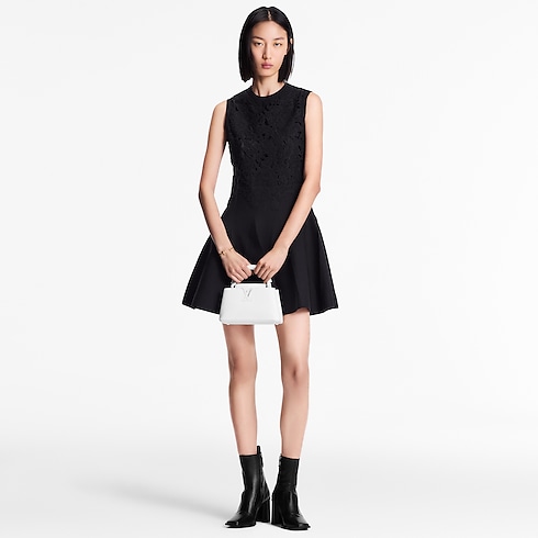 Bolso Capucines East-West Mini Capucines Mujer Bolsos Capucines | LOUIS VUITTON (Zoom de producto)