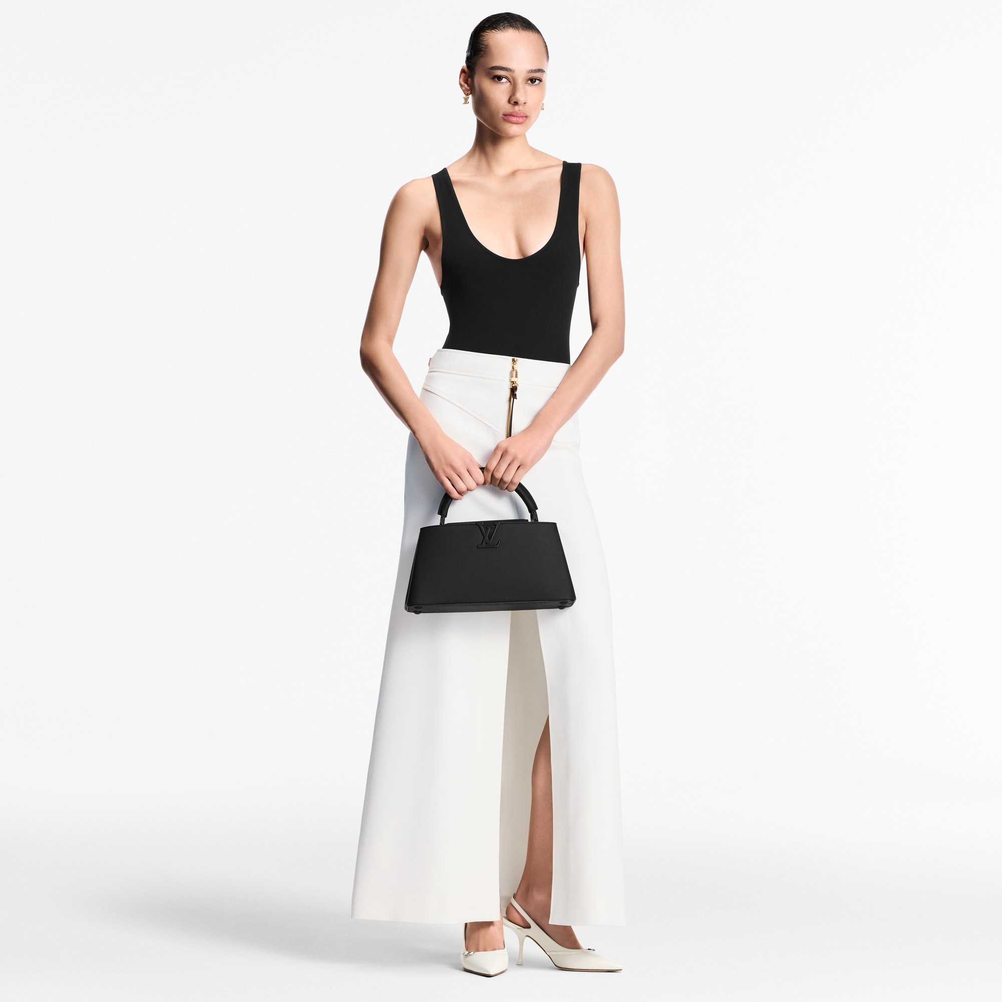 Bolso Capucines East-West MM Capucines Mujer Bolsos Capucines | LOUIS VUITTON (Zoom de producto)