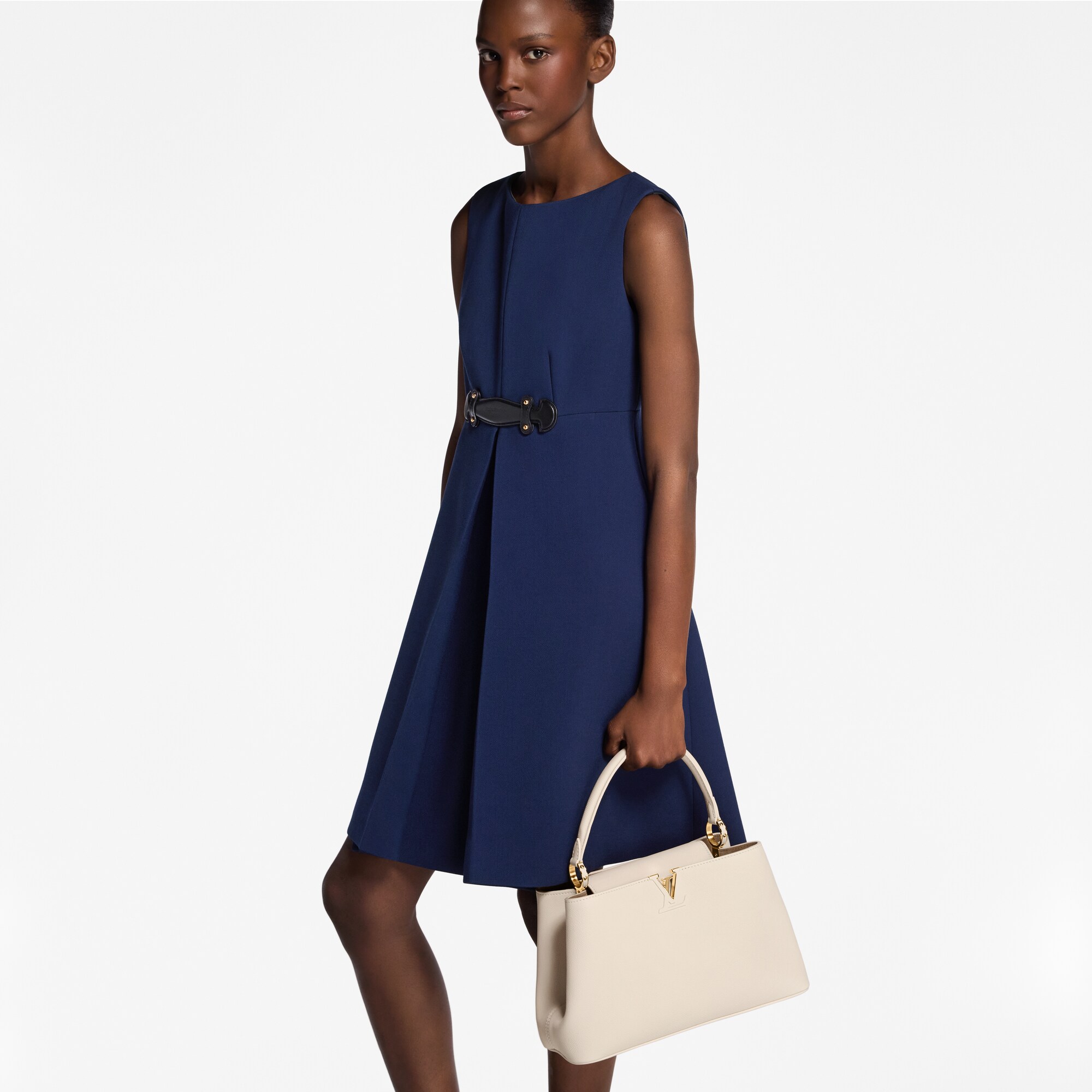 Bolso Capucines MM Souple Capucines Mujer Bolsos Capucines | LOUIS VUITTON (Zoom de producto)