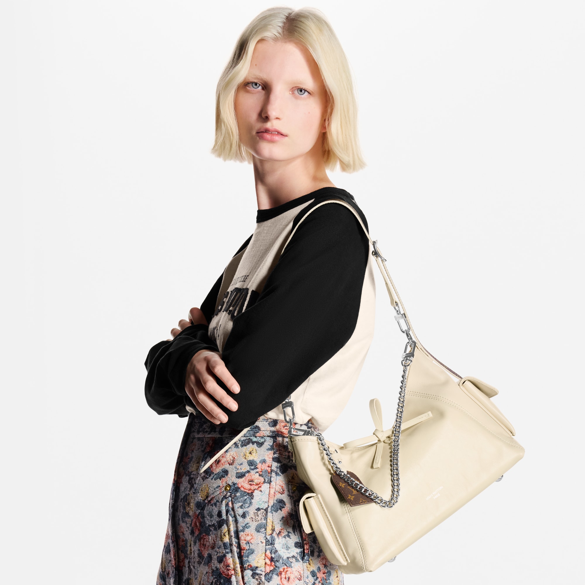Bolso CarryAll Cargo Vibe PM LV Vibe Mujer Bolsos Bolsos | LOUIS VUITTON (Zoom de producto)