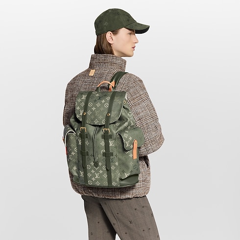 Bolso Christopher MM Otros Monogram Bolsos y pequeña marroquinería Bolso de hombre LV Icons | LOUIS VUITTON (Zoom de producto)