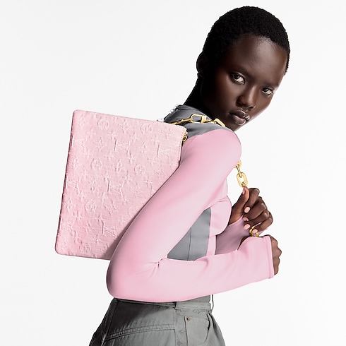 Bolso Coussin PM Lona Monogram Denim Bolsos y pequeña marroquinería Bolsos de mujer Icónicos Louis Vuitton | LOUIS VUITTON (Zoom de producto)