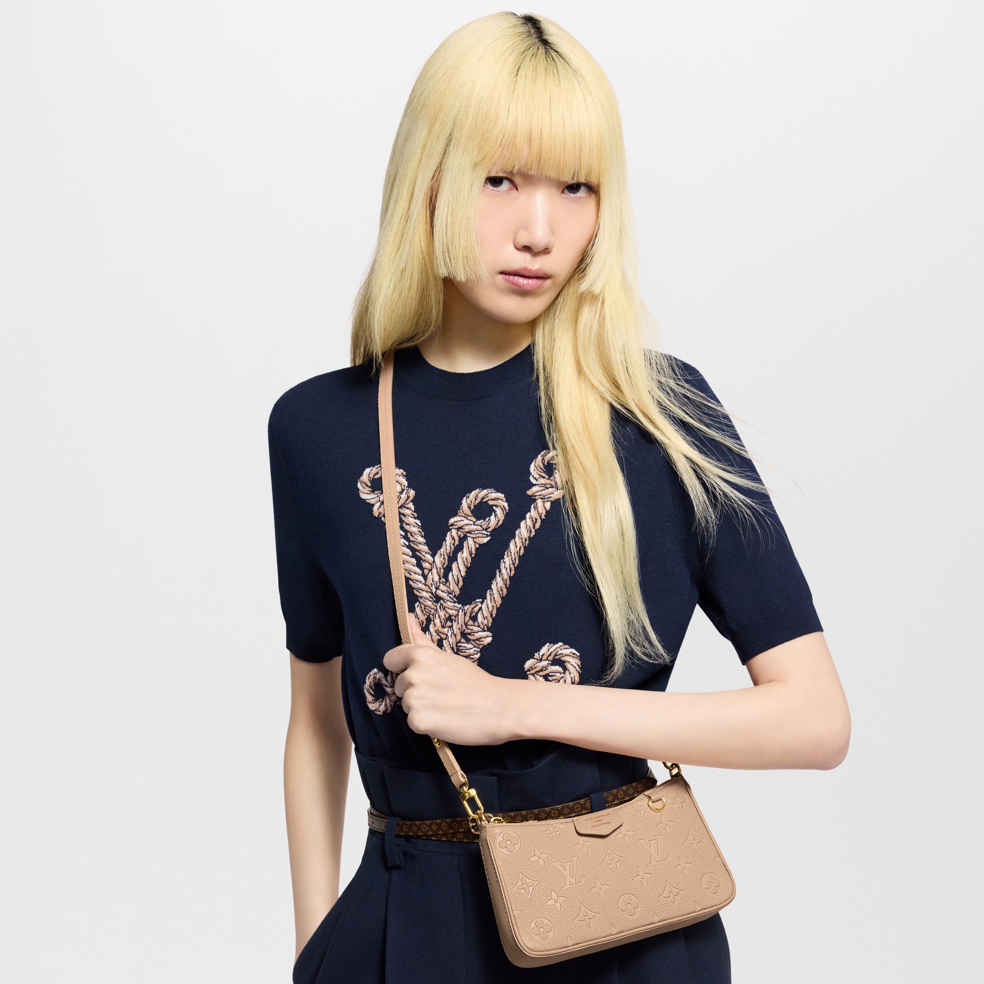 Bolso Easy Pouch Piel Monogram Empreinte Mujer Carteras y pequeña marroquinería Todas las carteras y pequeña marroquinería | LOUIS VUITTON (Zoom de producto)