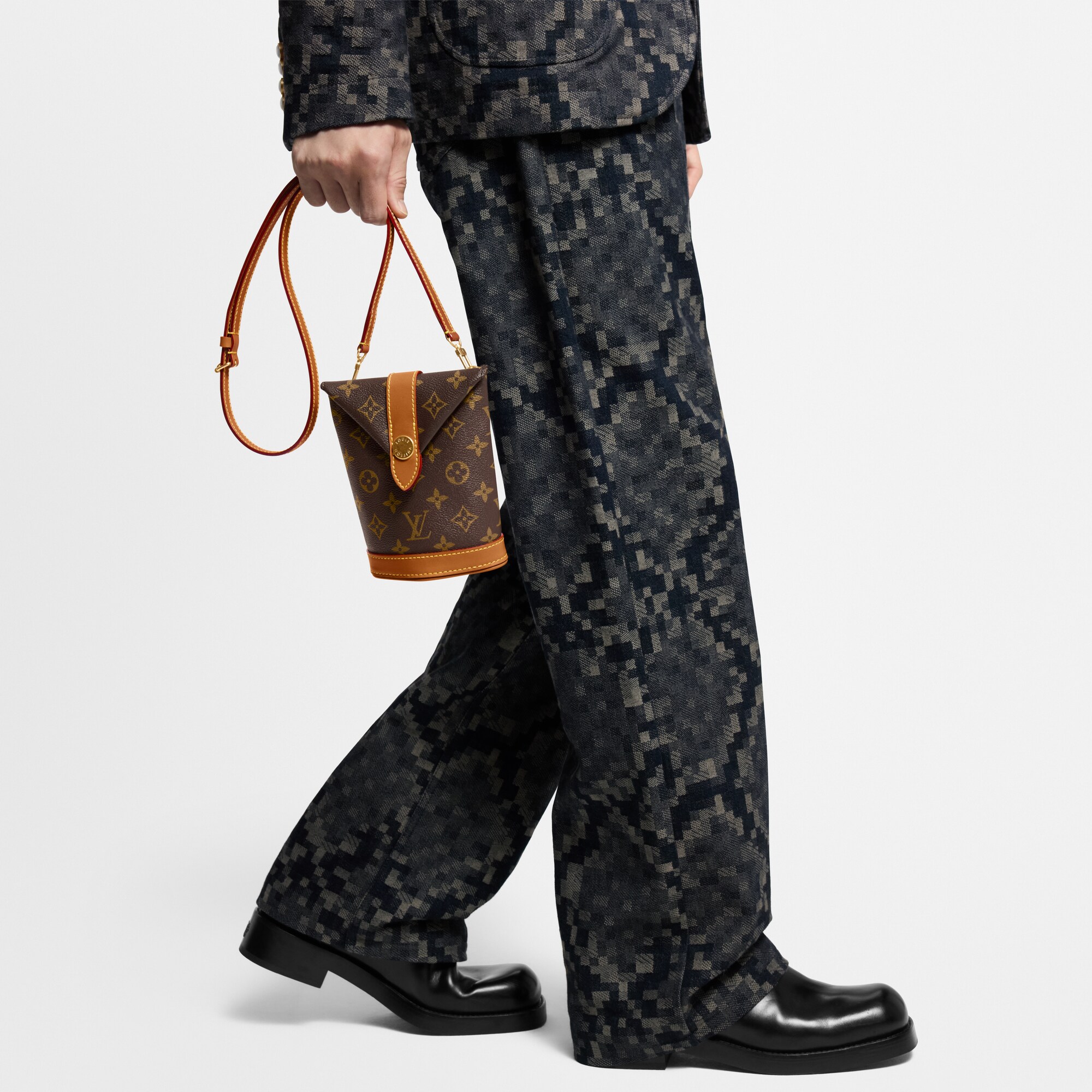 Bolso Envelope Pouch G69 Hombre Carteras y pequeña marroquinería Mini Bolsos | LOUIS VUITTON (Zoom de producto)