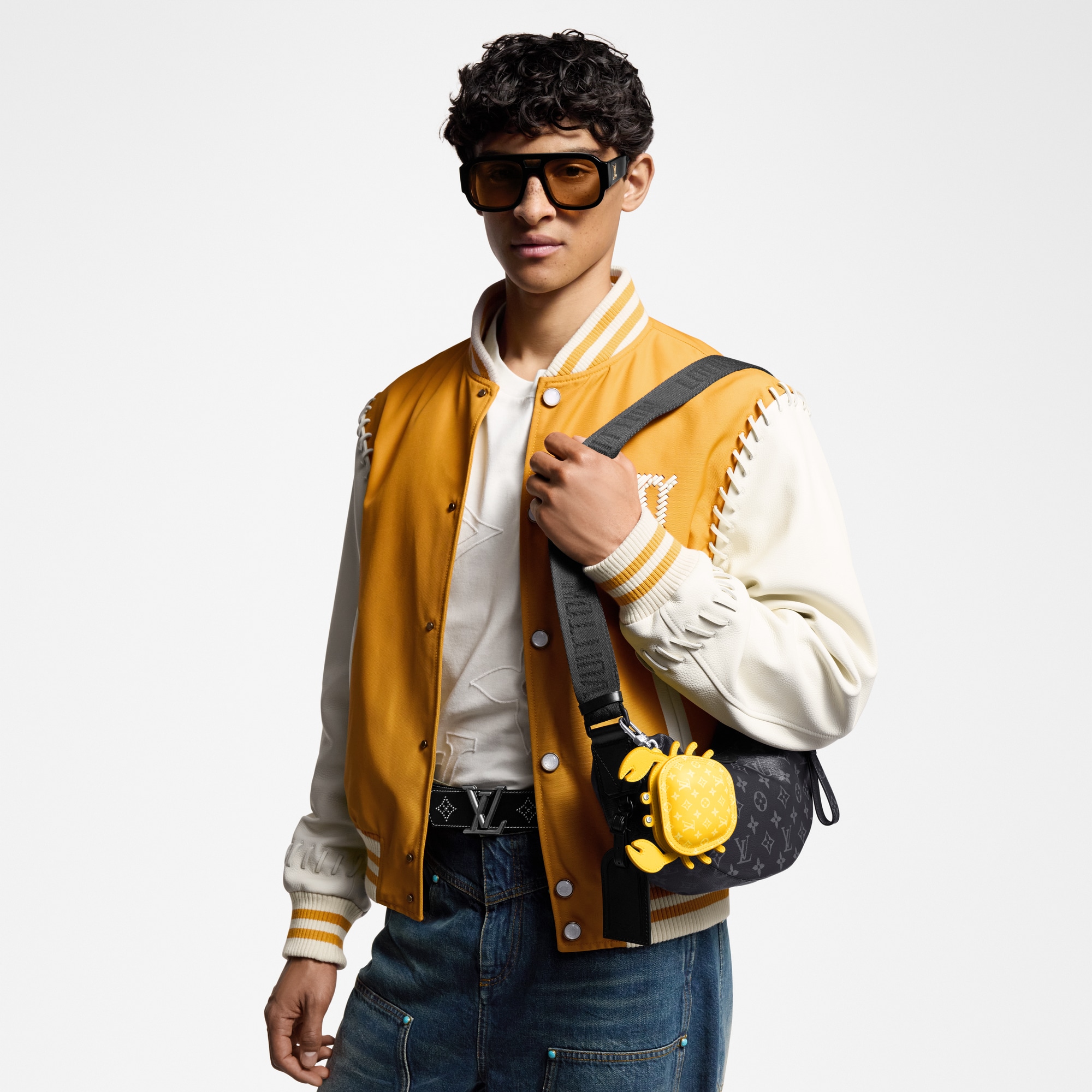 Bolso Hamac PM Lona Monogram Eclipse Hombre Bolsos All Collections | LOUIS VUITTON (Zoom de producto)