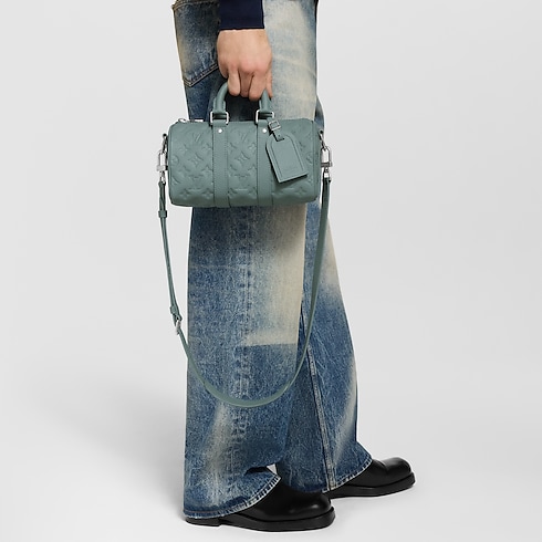 Bolso Keepall 25 con bandolera Monogram Piel Taurillon Bolsos y pequeña marroquinería Bolso de hombre LV Icons | LOUIS VUITTON (Zoom de producto)