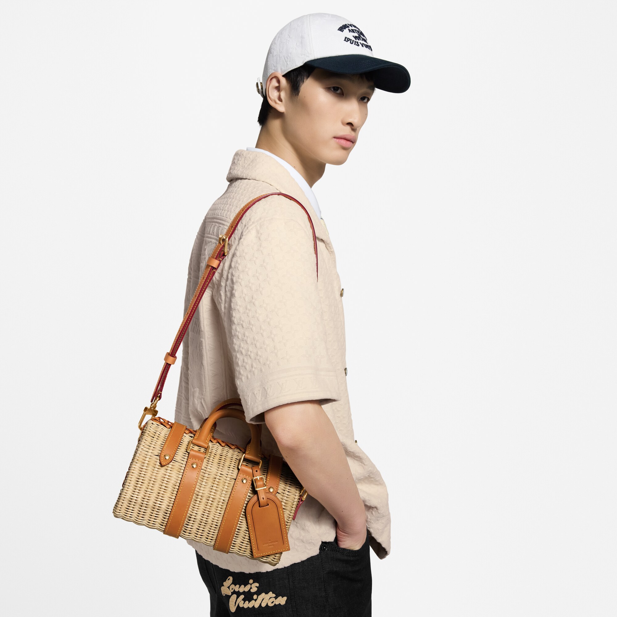 Bolso Keepall 25 con bandolera  Bolsos y pequeña marroquinería Bolso de hombre LV Icons | LOUIS VUITTON (Zoom de producto)