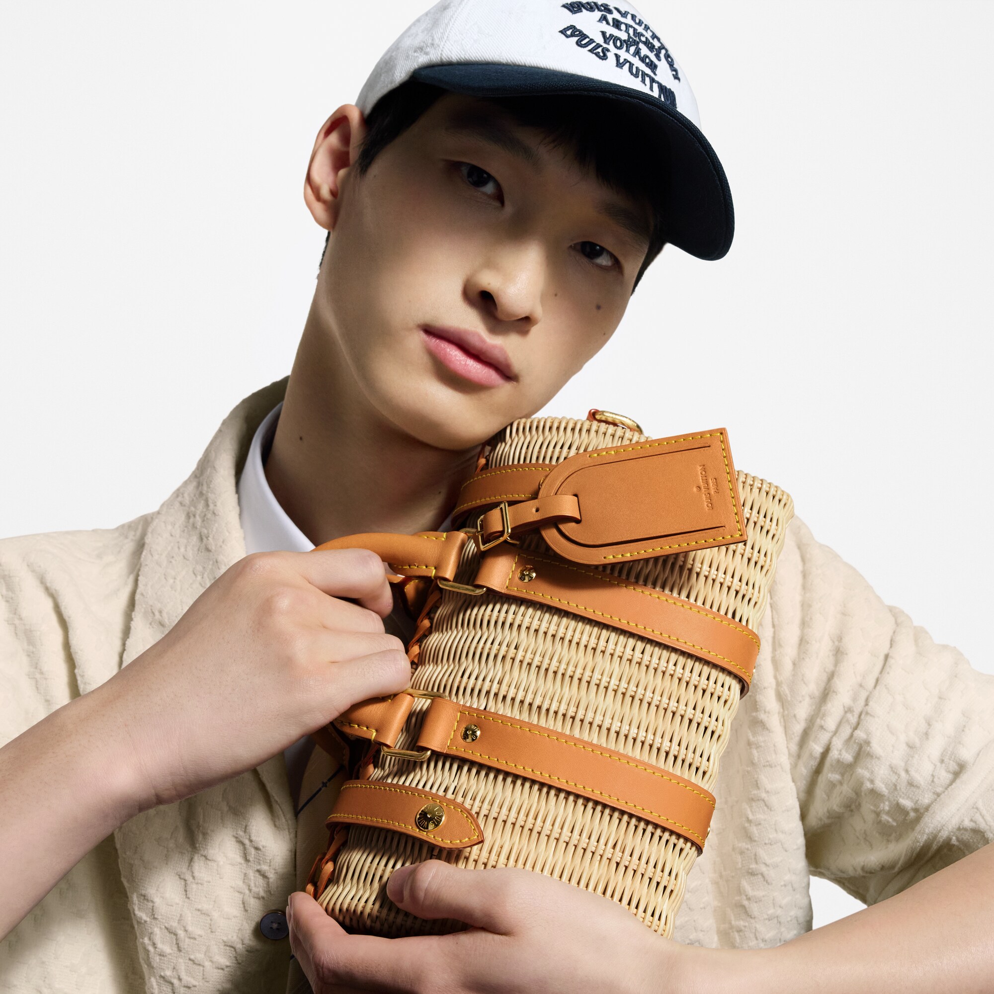 Bolso Keepall 25 con bandolera  Bolsos y pequeña marroquinería Bolso de hombre LV Icons | LOUIS VUITTON (Zoom de producto)