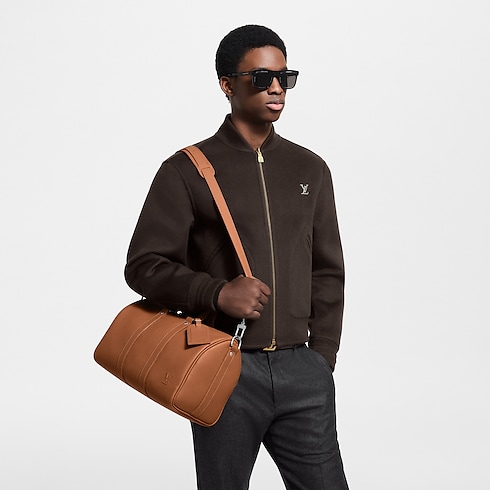 Bolso Keepall 35 con bandolera LV Aerogram Bolsos y pequeña marroquinería Bolso de hombre LV Icons | LOUIS VUITTON (Zoom de producto)