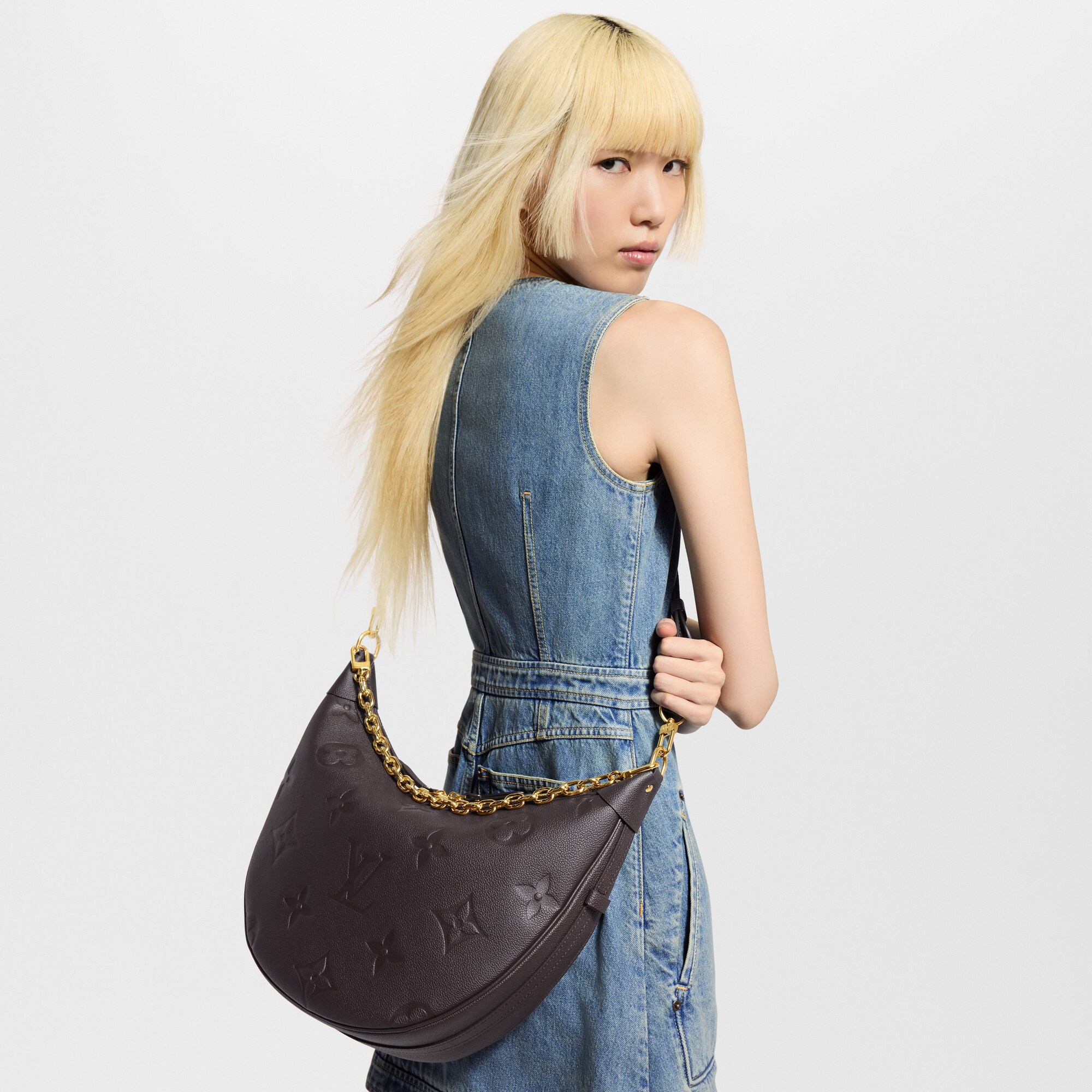 Bolso Loop Hobo Piel Monogram Empreinte Regalos Regalos para el Día de la Madre } | LOUIS VUITTON (Zoom de producto)
