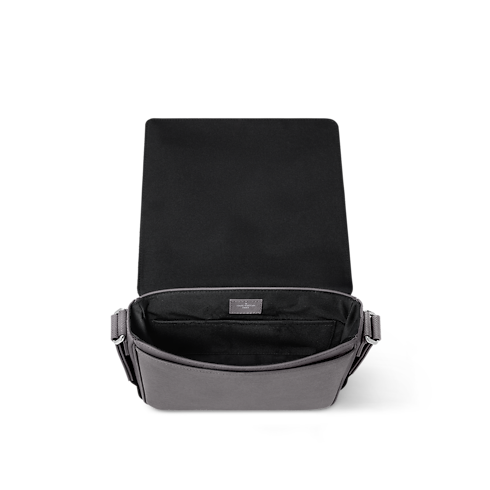 Bolso Messenger District PM Piel Taïga Bolsos y pequeña marroquinería Bolso de hombre Novedades | LOUIS VUITTON (Zoom de producto)