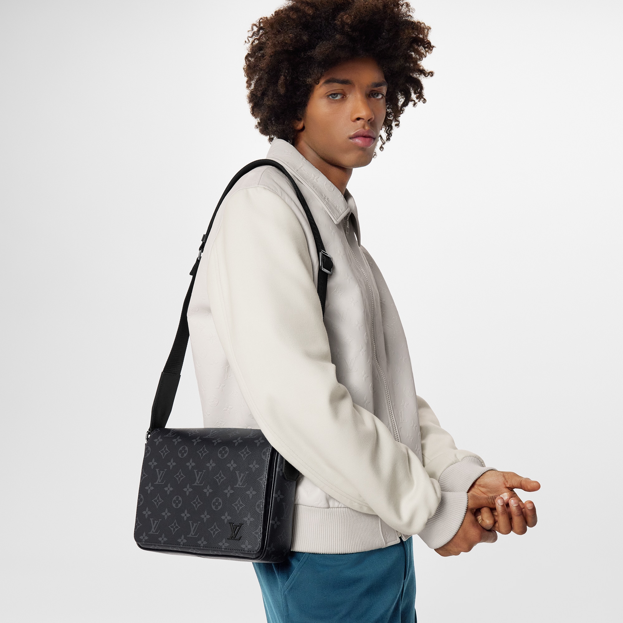 Bolso Messenger District PM Monogram Eclipse Hombre Bolsos Todos los bolsos | LOUIS VUITTON (Zoom de producto)