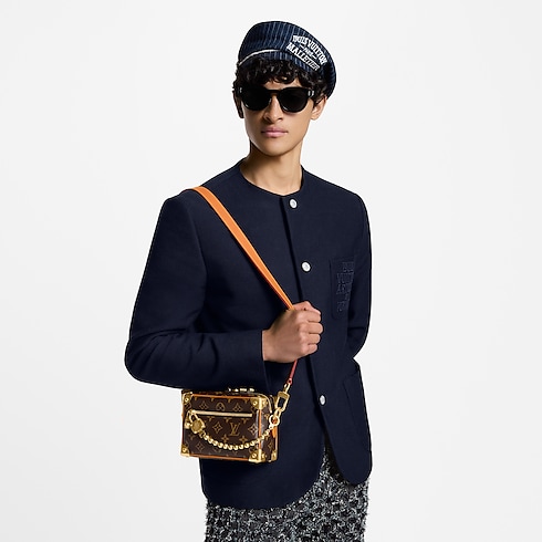 Bolso Mini Soft Trunk Monogram Archive Bolsos y pequeña marroquinería Bolso de hombre LV Icons | LOUIS VUITTON (Zoom de producto)