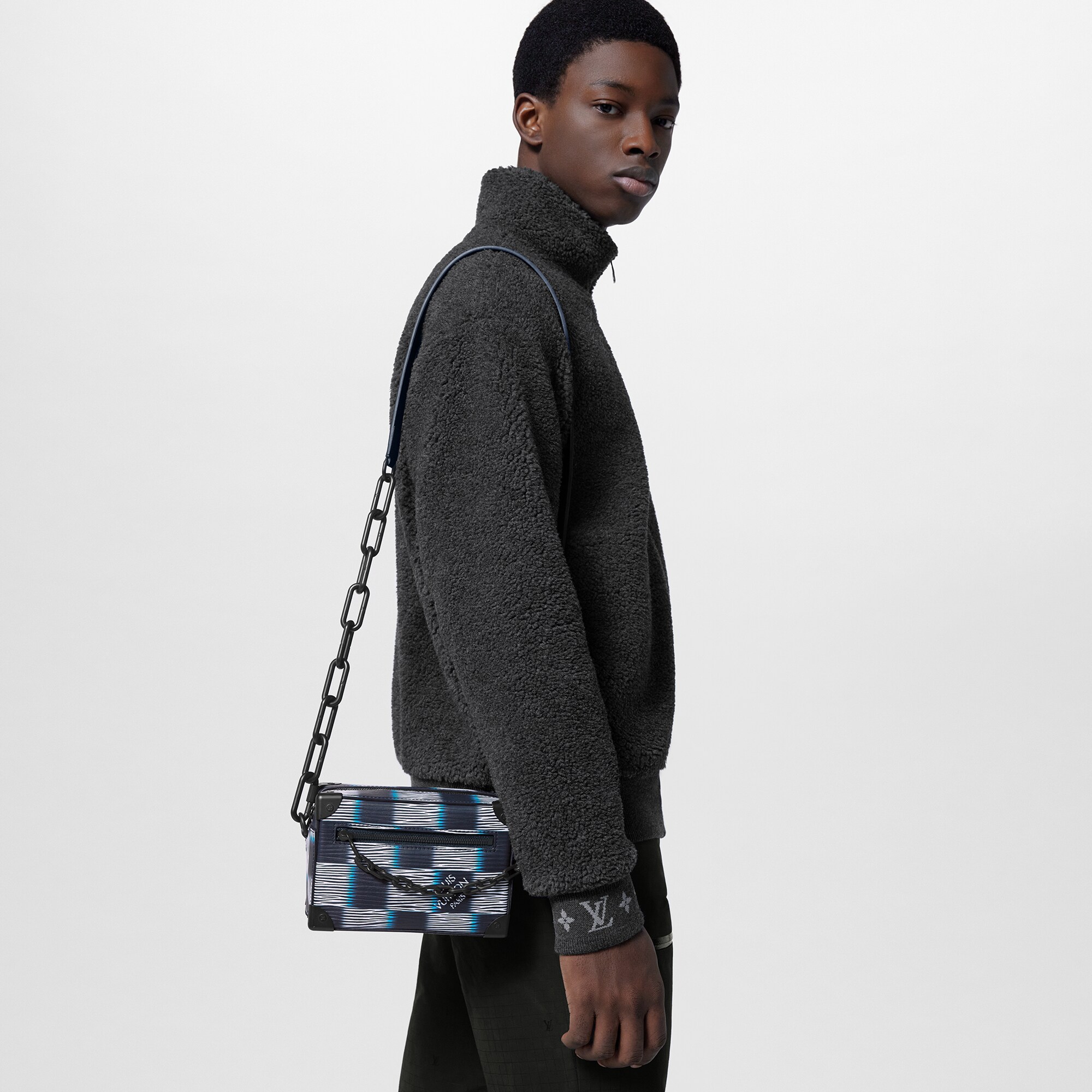 Bolso Mini Soft Trunk A05 Hombre Discontinued Product Obs 13 | LOUIS VUITTON (Zoom de producto)