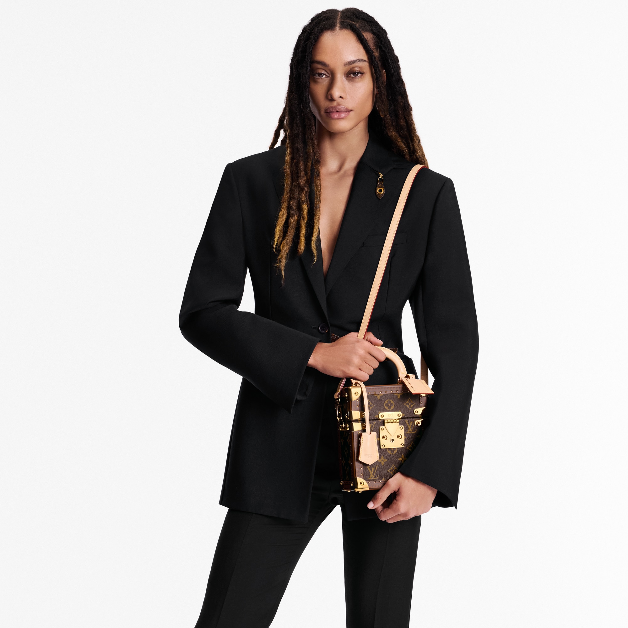 Bolso para cámara Lona Monogram Baúles, Viaje y Hogar Lo más destacado Campaña Art of Living | LOUIS VUITTON (Zoom de producto)