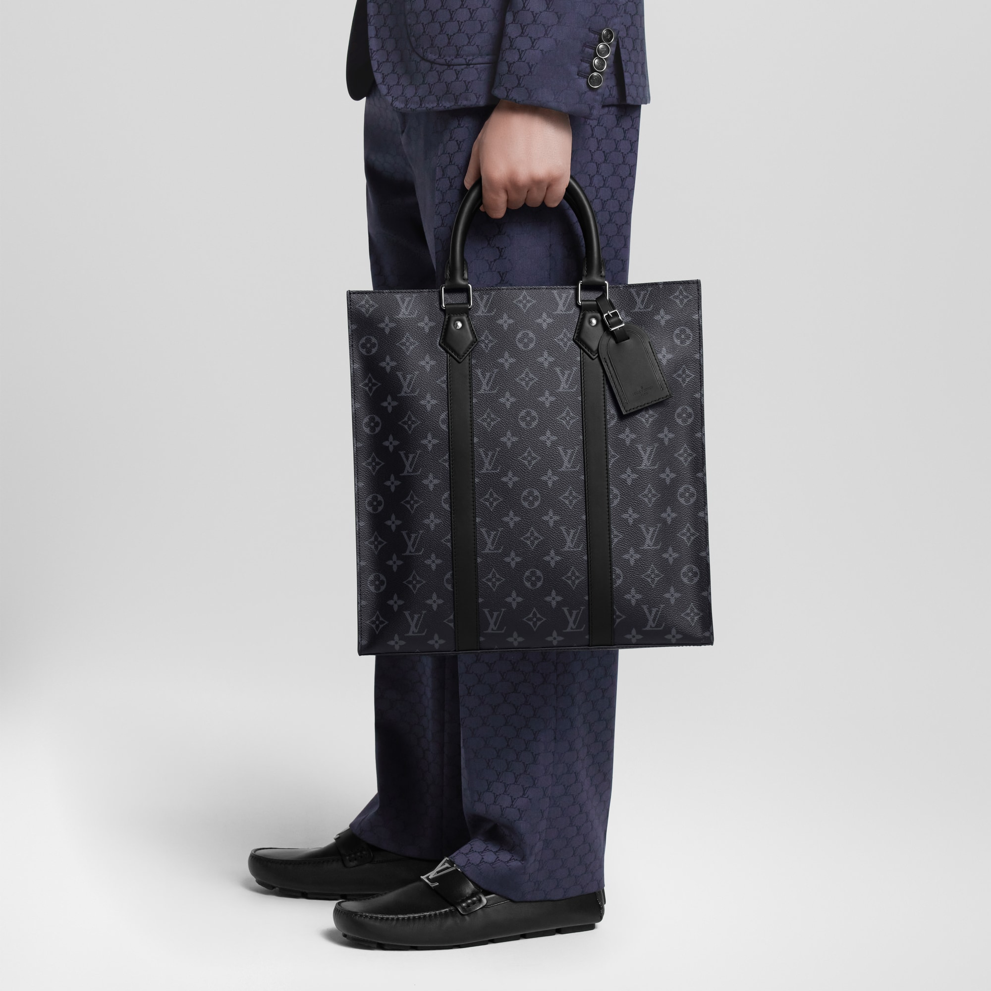 Bolso Sac Plat Monogram Eclipse Hombre Bolsos All Collections | LOUIS VUITTON (Zoom de producto)