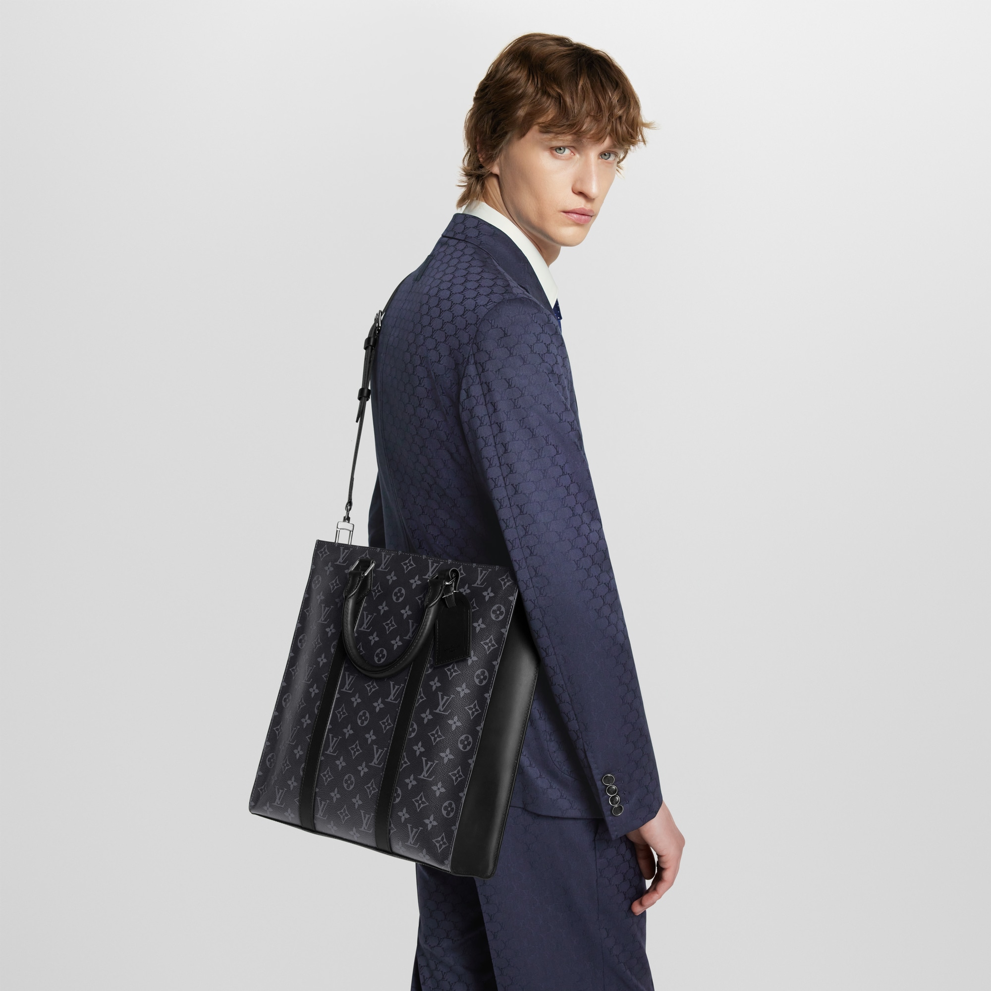 Bolso Sac Plat Monogram Eclipse Hombre Bolsos All Collections | LOUIS VUITTON (Zoom de producto)