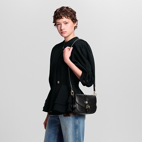 Bolso Saumur BB Piel Epi Mujer Bolsos Todas las colecciones | LOUIS VUITTON (Zoom de producto)