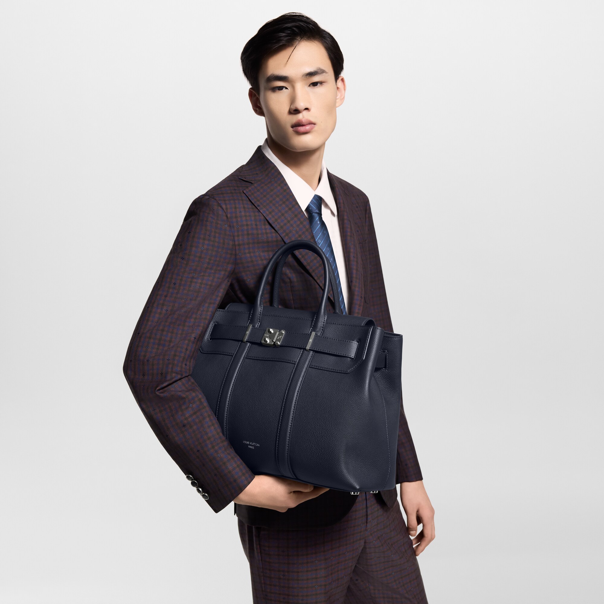 Bolso tote Georges MM H30 Bolsos y pequeña marroquinería Bolsos de mujer Novedades | LOUIS VUITTON (Zoom de producto)