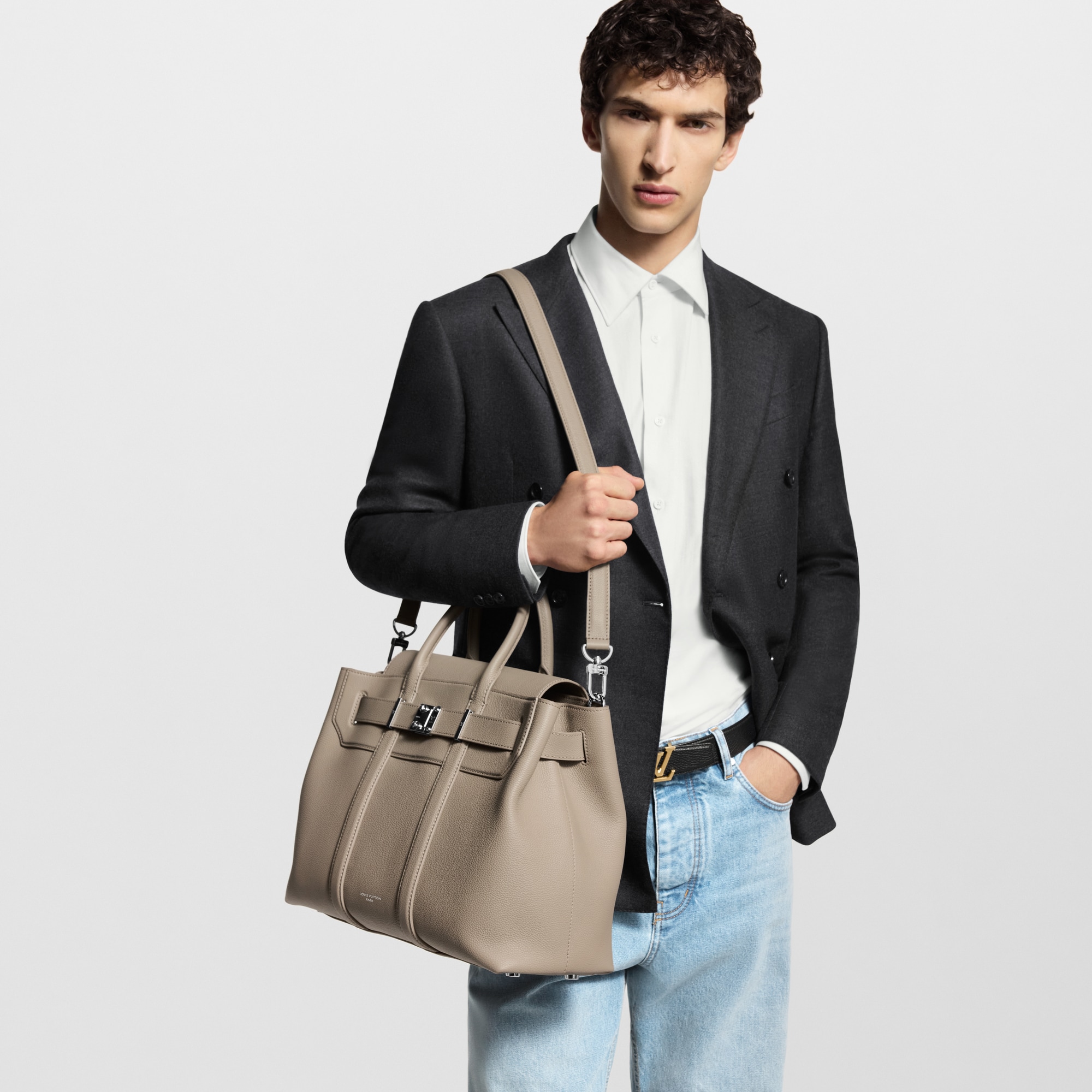 Bolso tote Georges MM H30 Bolsos y pequeña marroquinería Bolso de hombre Novedades | LOUIS VUITTON (Zoom de producto)