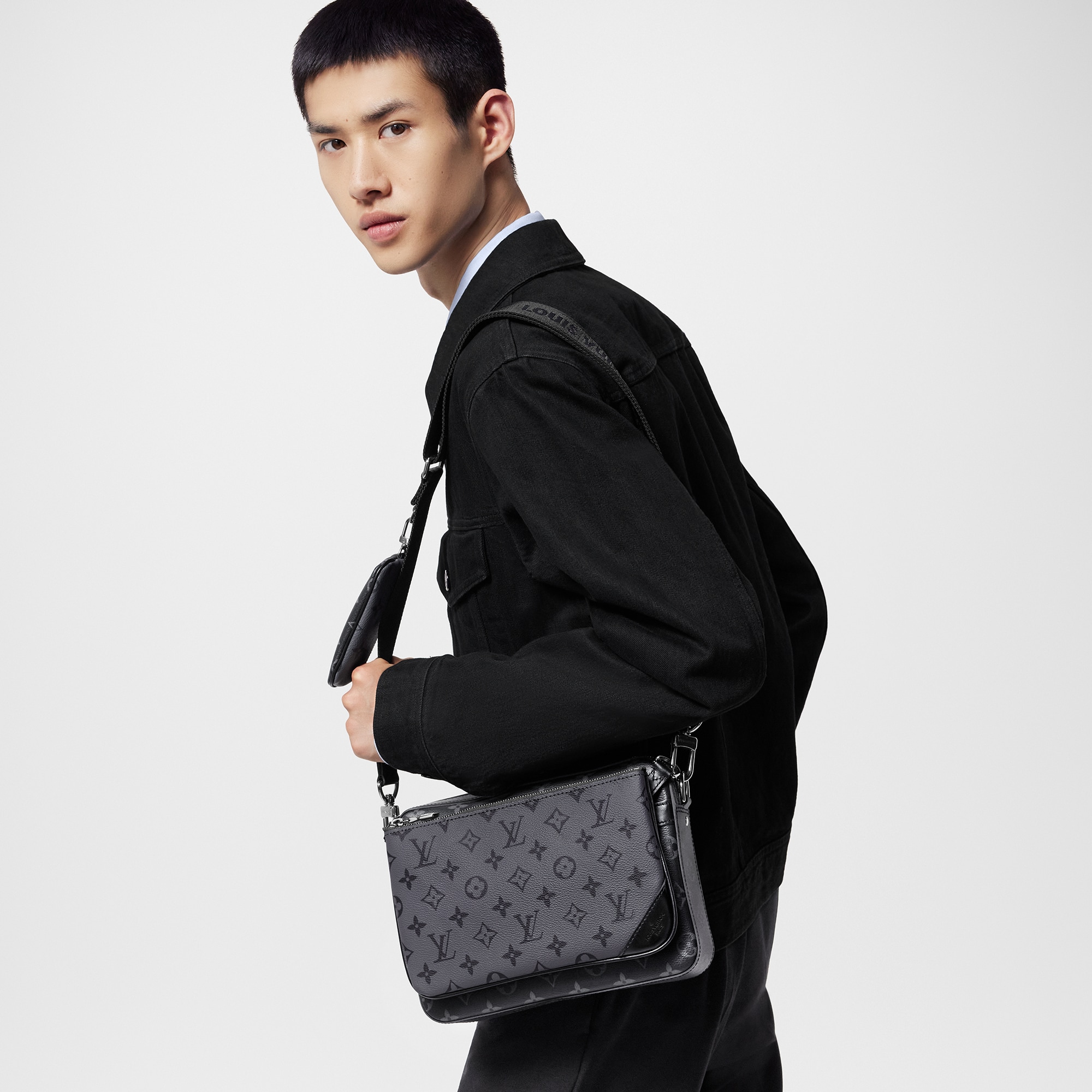 Bolso Trio Messenger Monogram Eclipse Hombre Bolsos Todos los bolsos | LOUIS VUITTON (Zoom de producto)