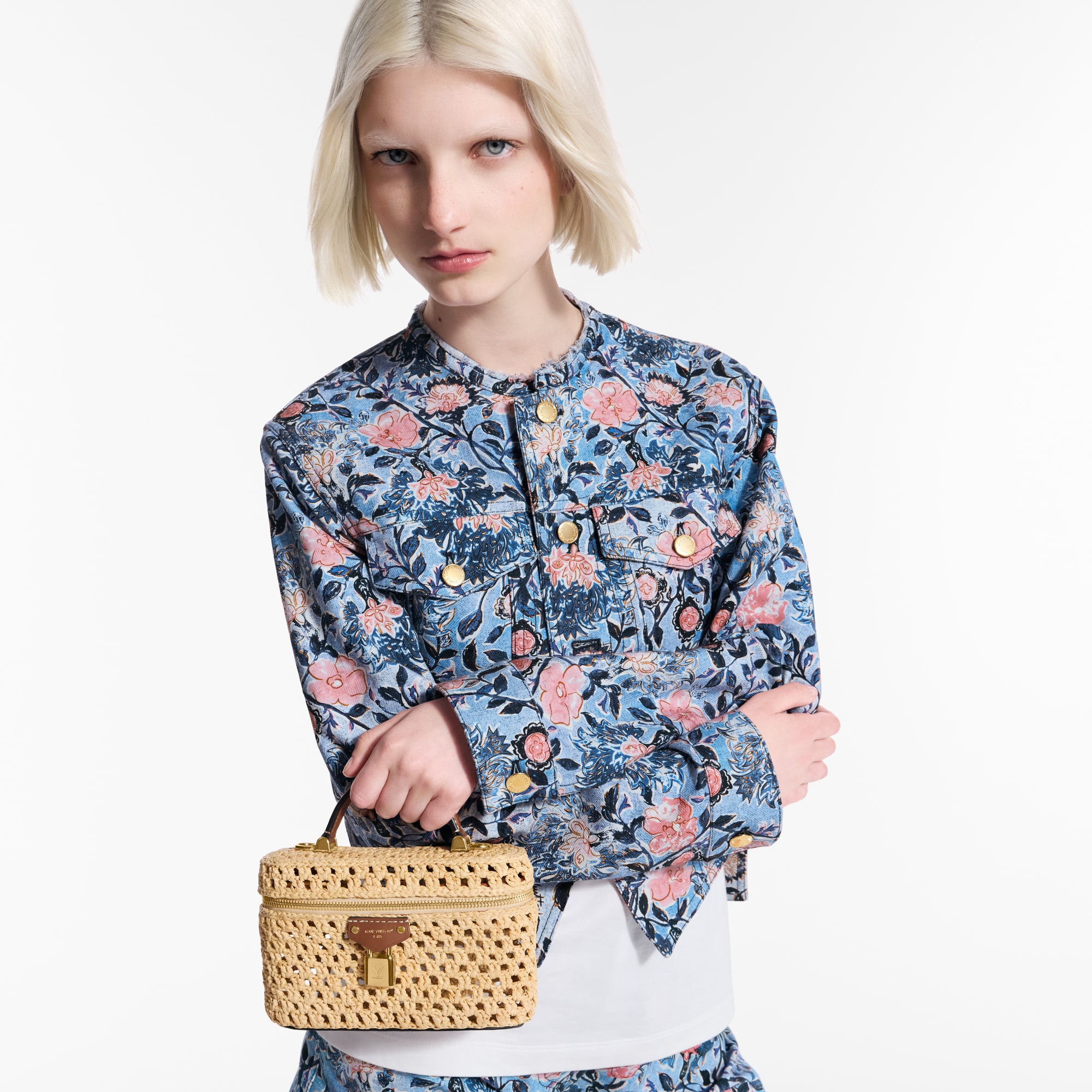 Bolso Vanity Chain Pouch Autres Toiles Monogram Mujer Carteras y pequeña marroquinería Carteras con cadena y mini bolsos | LOUIS VUITTON (Zoom de producto)