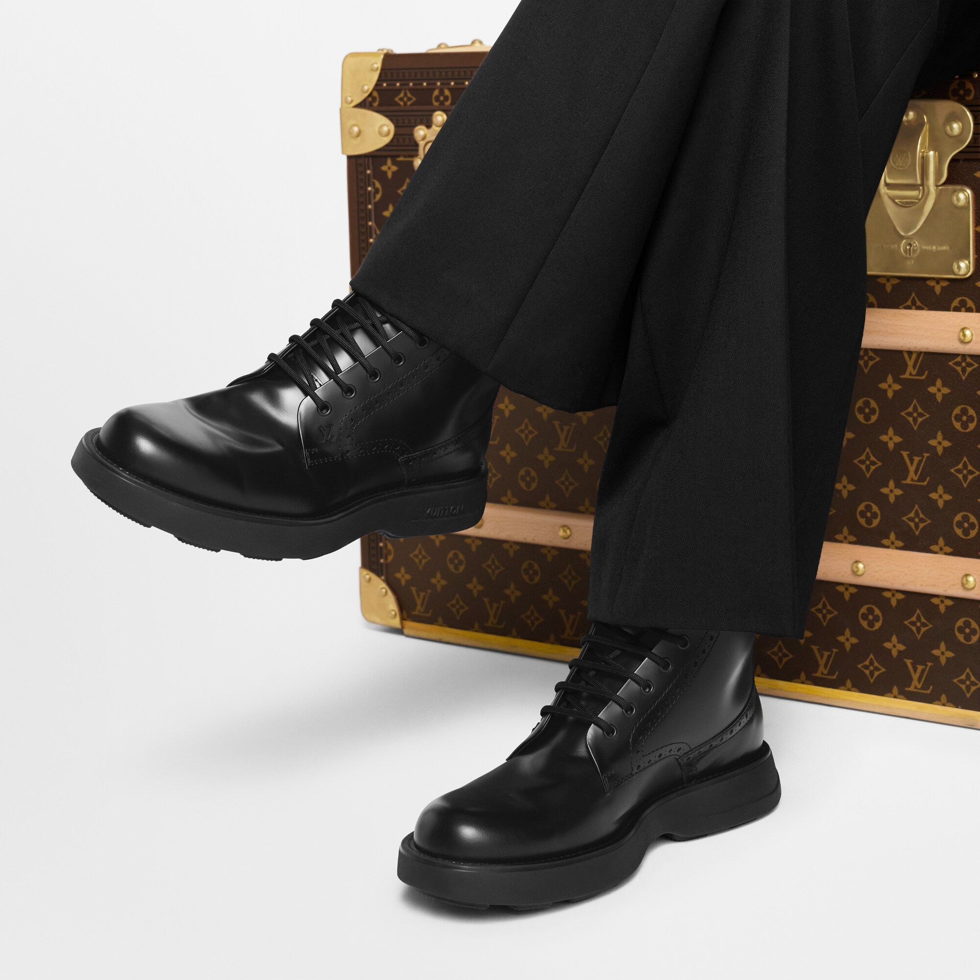 Bota militar Bastille  Hombre Zapatos Botas | LOUIS VUITTON (Zoom de producto)