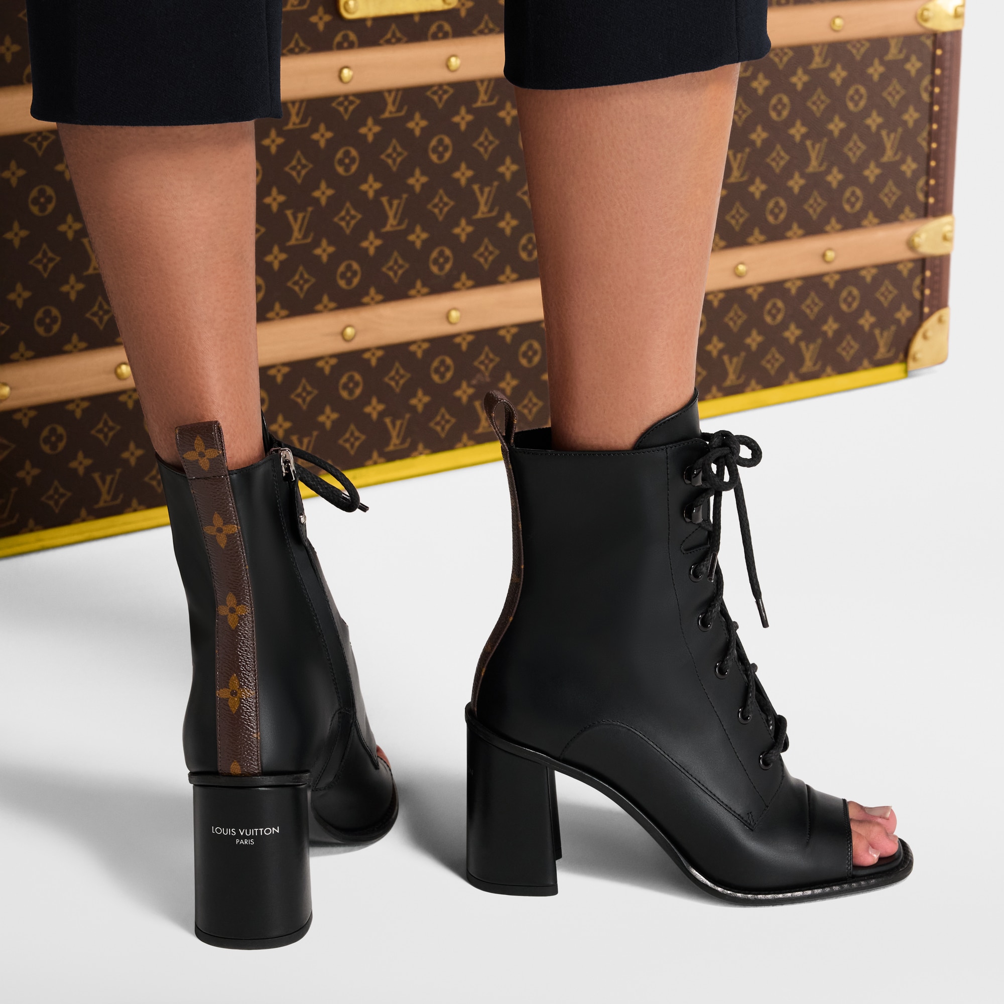 Botín Berlin con puntera abierta  Mujer Zapatos Botas y botines | LOUIS VUITTON (Zoom de producto)