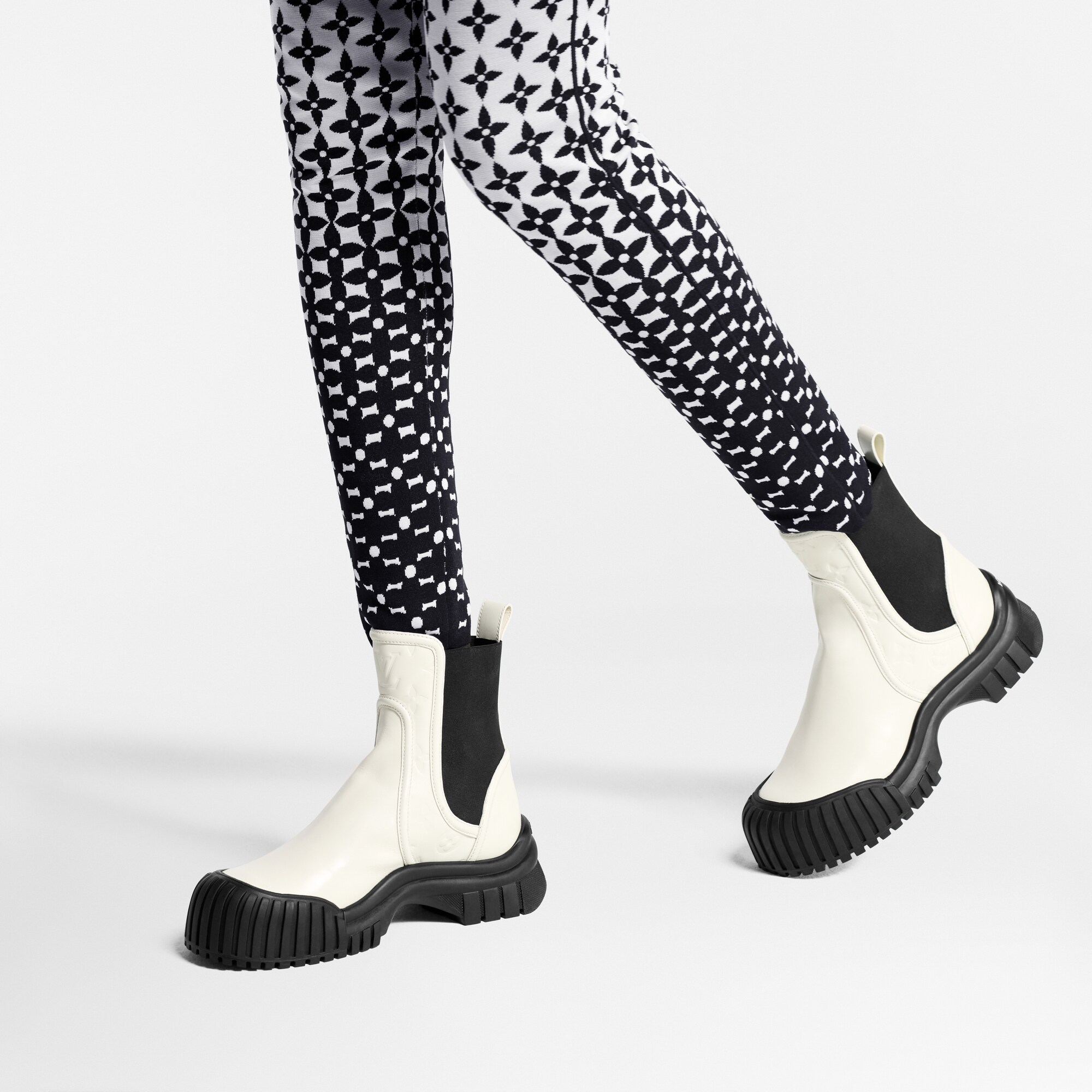 Botín plano Ruby  Mujer Zapatos Botas y botines | LOUIS VUITTON (Zoom de producto)