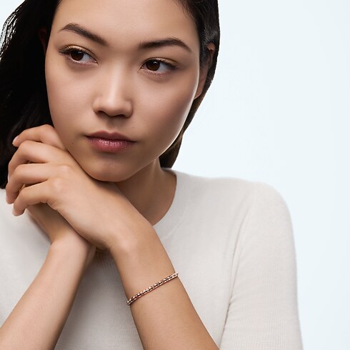 Brazalete fino Le Damier de Louis Vuitton de oro rosa y diamantes Joyería Categorías Pulseras | LOUIS VUITTON (Zoom de producto)