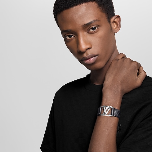 Brazalete Hockenheim Lona Monogram Eclipse Hombre Joyería Toda la bisutería | LOUIS VUITTON (Zoom de producto)