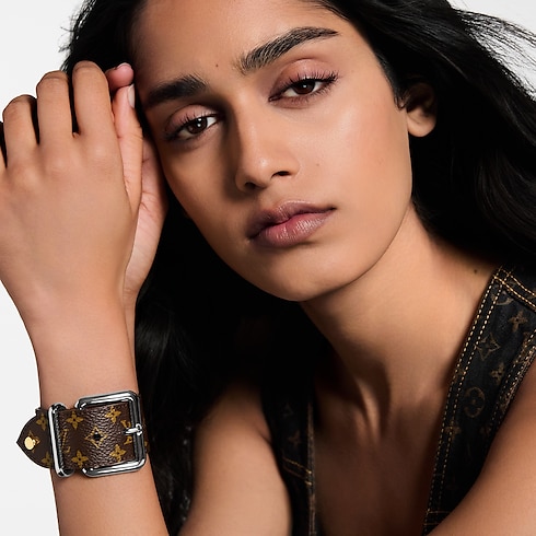 Brazalete LV Emblem Mujer Bisutería Pulseras | LOUIS VUITTON (Zoom de producto)