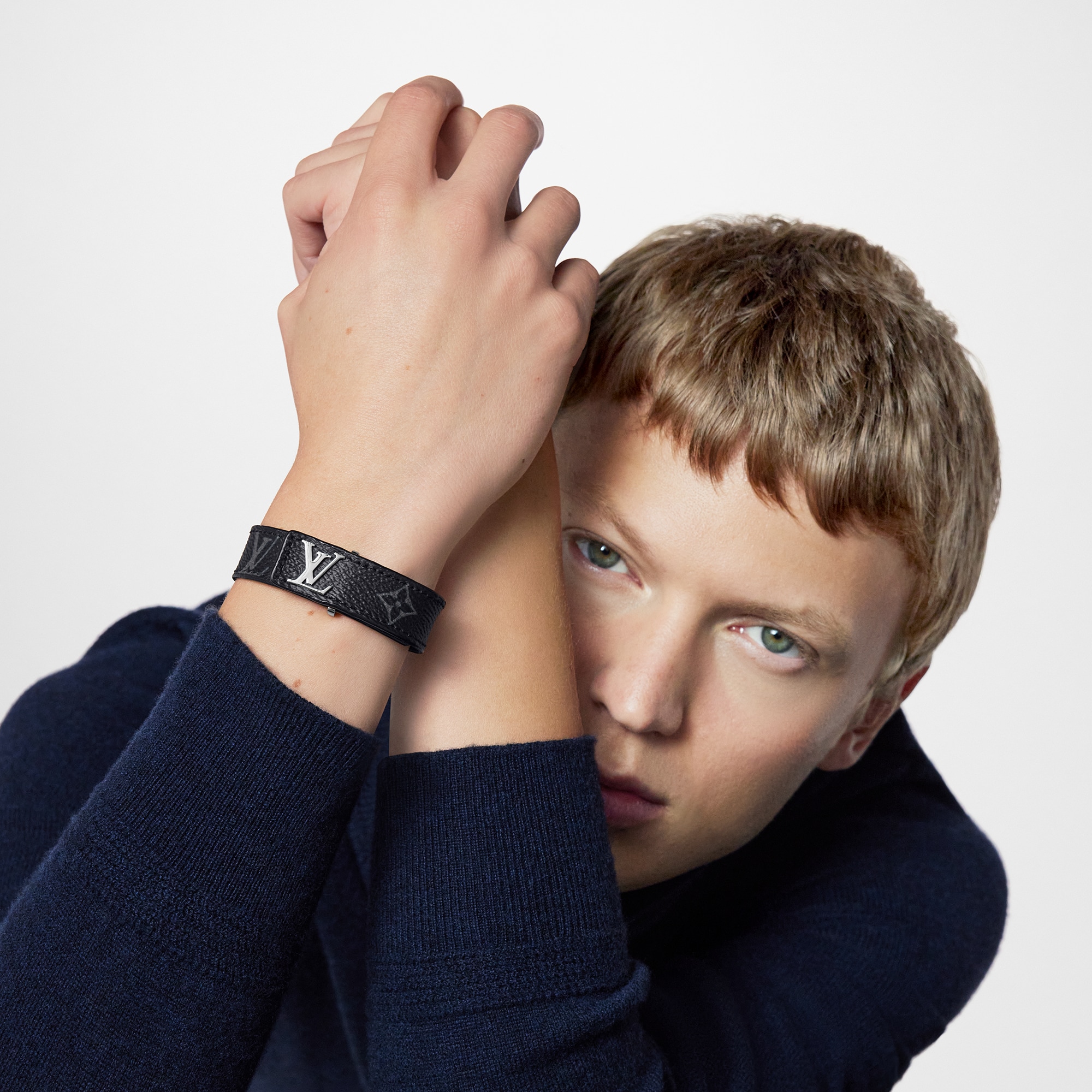 Brazalete LV Slim Lona Monogram Eclipse Hombre Joyería Toda la bisutería | LOUIS VUITTON (Zoom de producto)